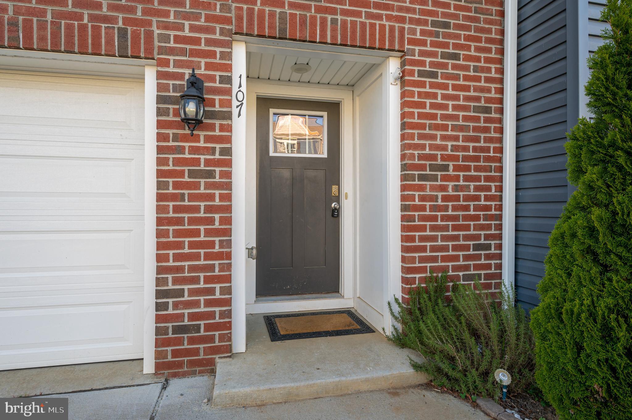 BERKELEY RIDGE - Residential