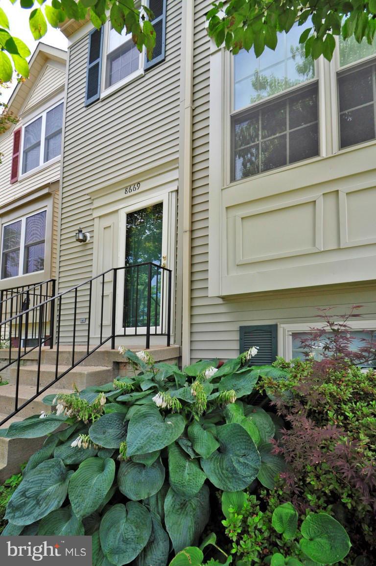 QUAIL HOLLOW - Residential