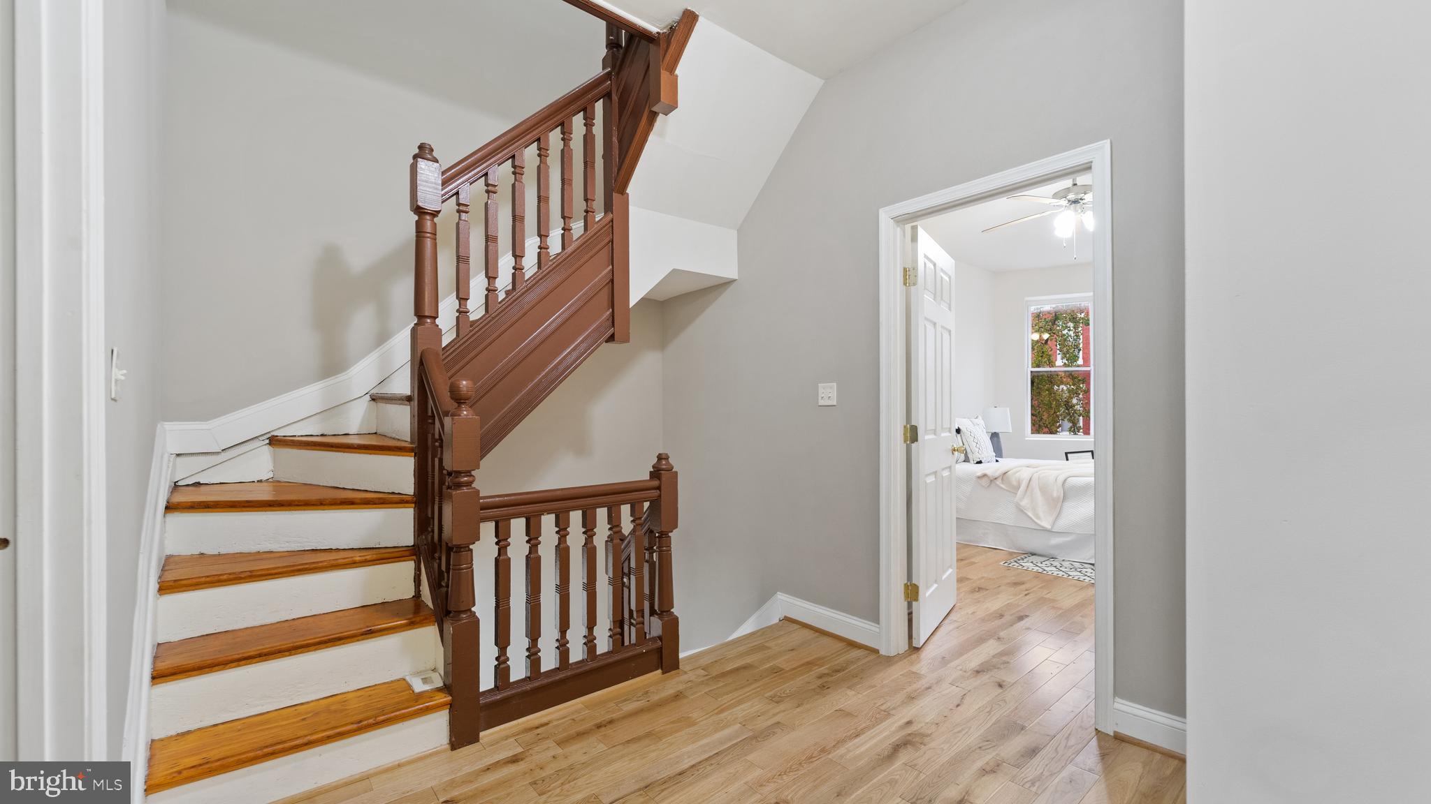 BARCLAY - Residential