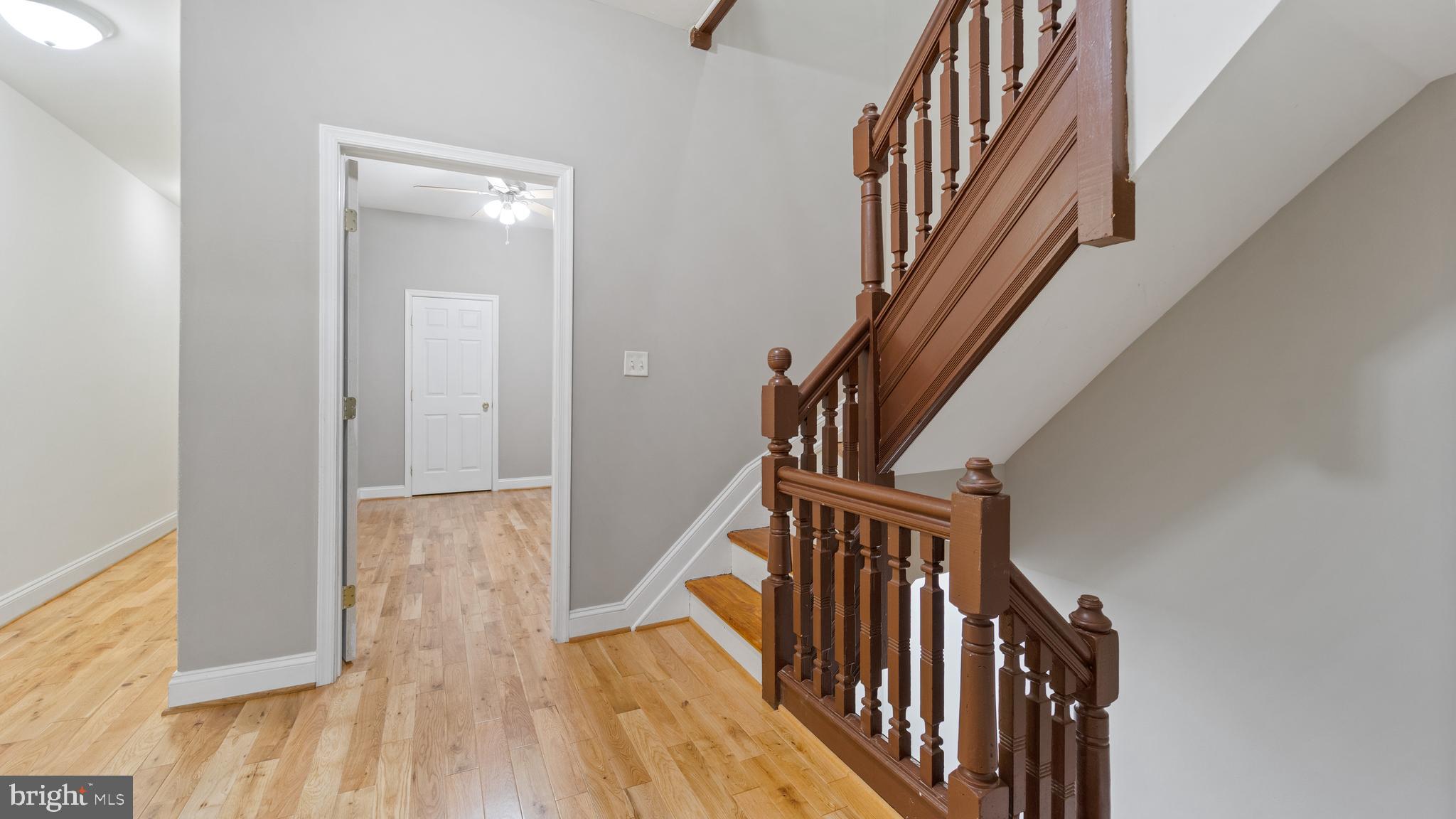 BARCLAY - Residential