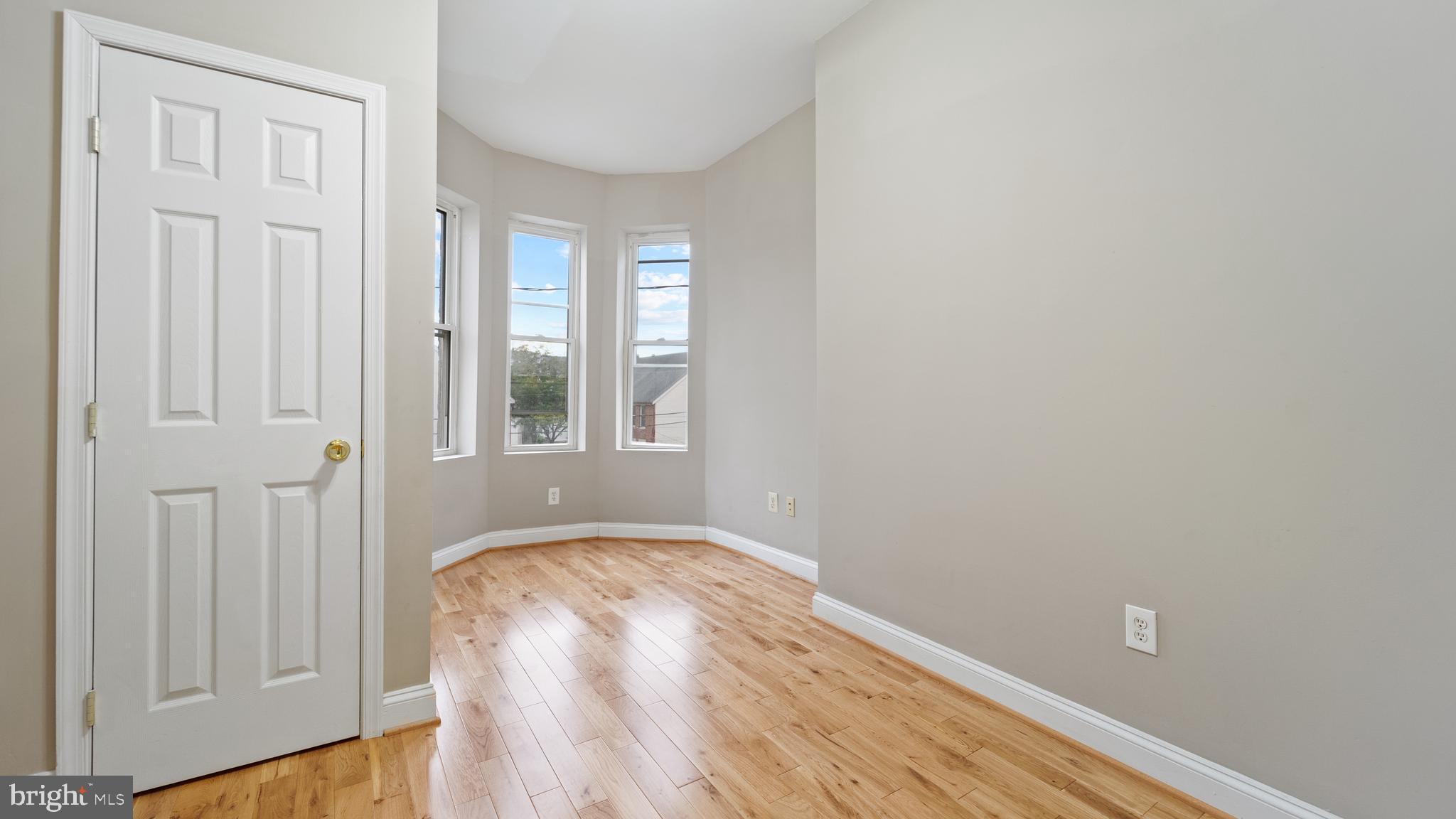 BARCLAY - Residential