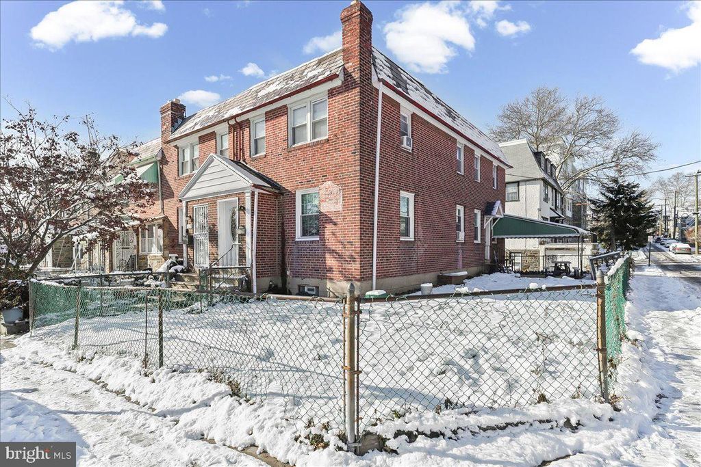Photo of 116 Richfield Road, UPPER DARBY, PA 19082 (MLS # PADE2104332)