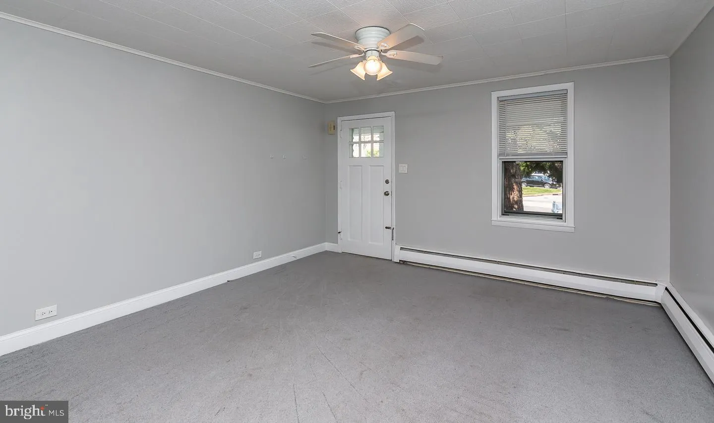 Wayne, Pennsylvania 19087, United States, 3 Bedrooms Bedrooms, ,2 BathroomsBathrooms,Residential,Active,45123