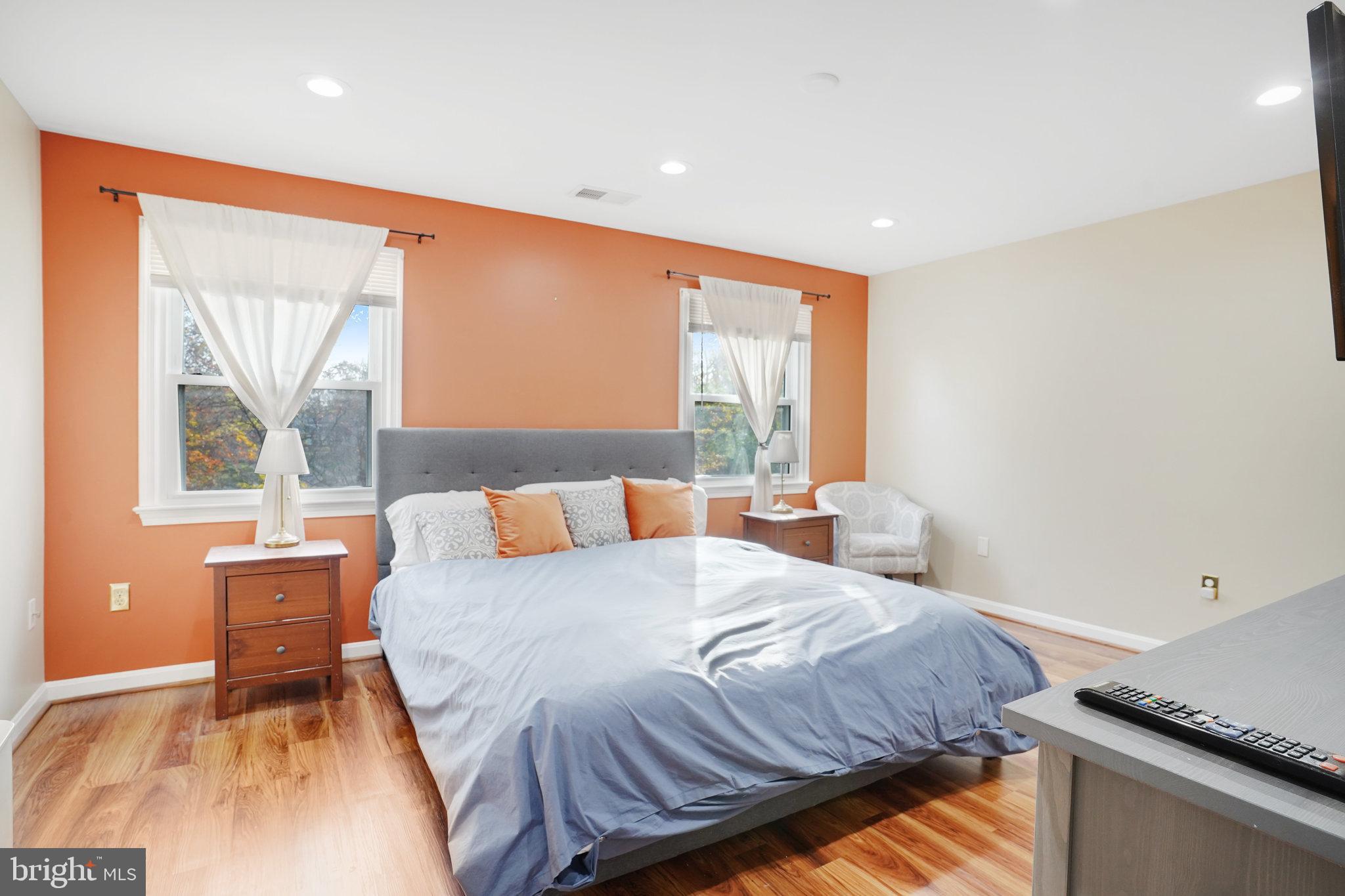 SARATOGA - Residential