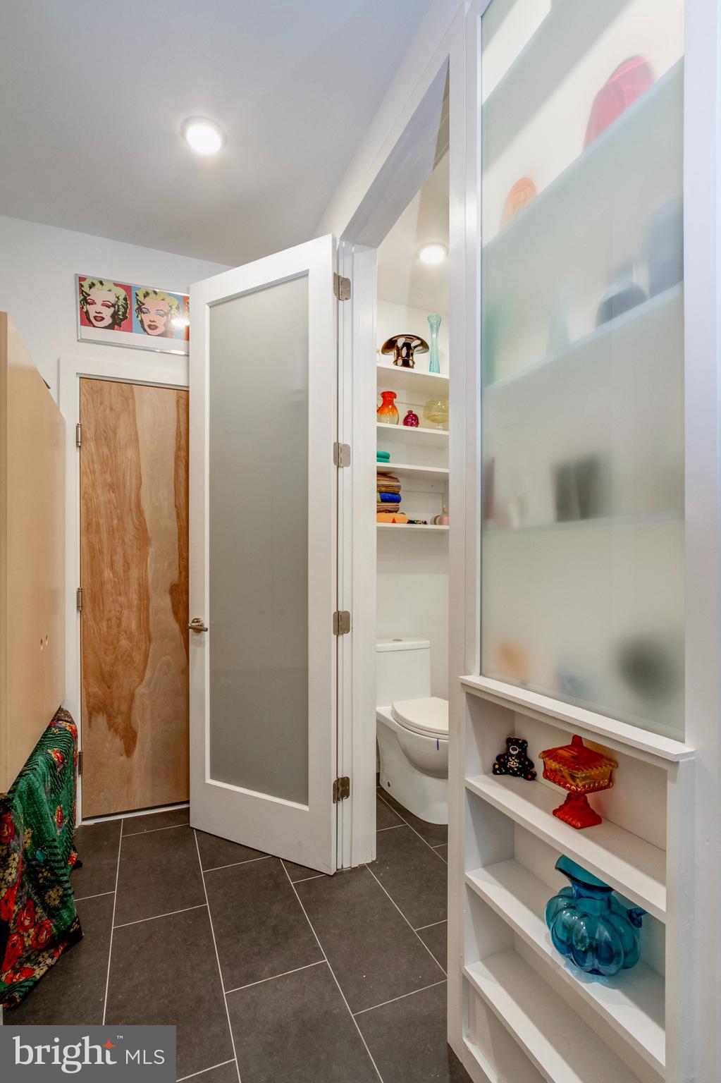 NORRIS SQUARE - Residential Lease