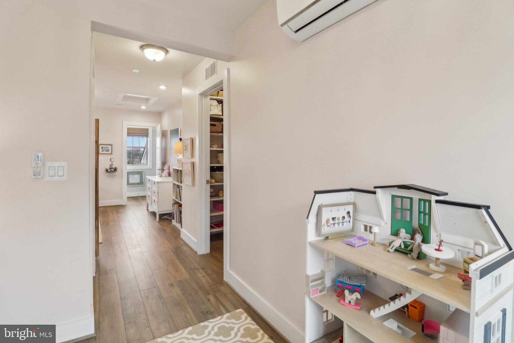 TOWNES AT SOUTH GLEBE - Residential