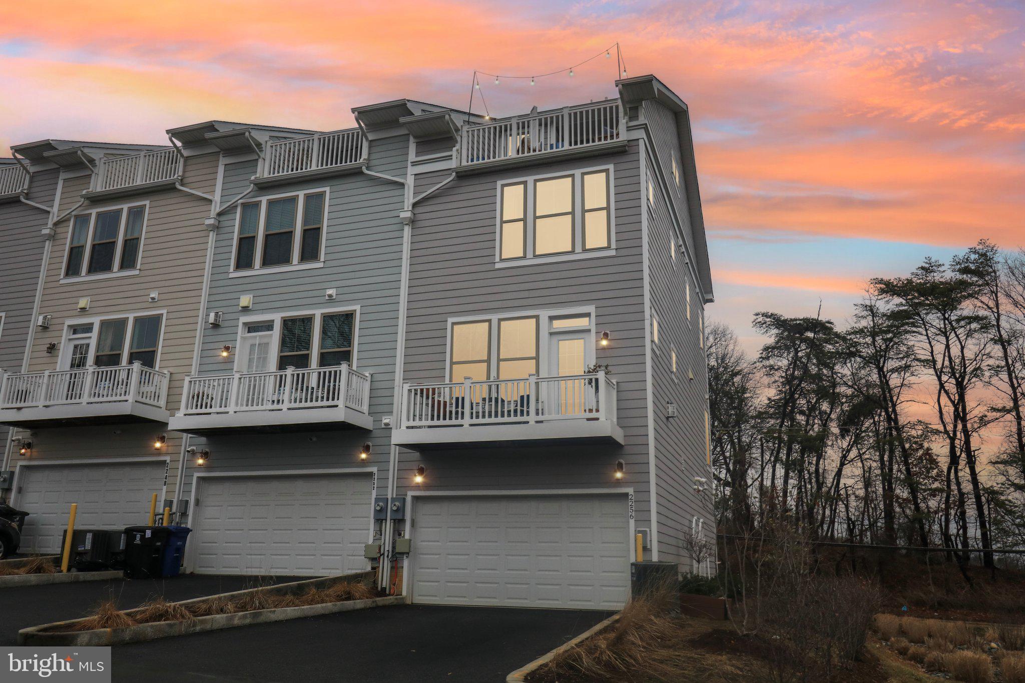 TOWNES AT SOUTH GLEBE - Residential