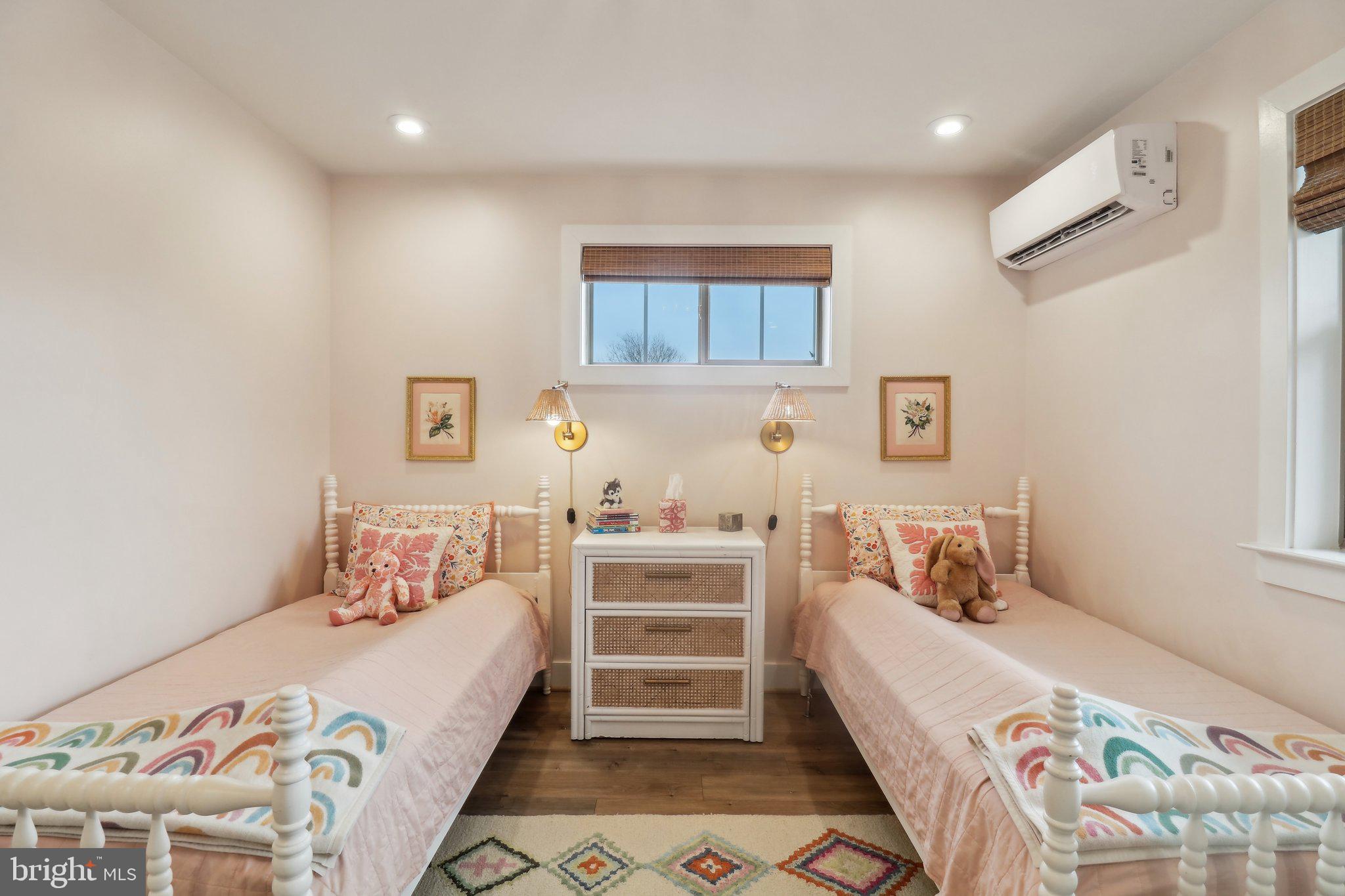 TOWNES AT SOUTH GLEBE - Residential