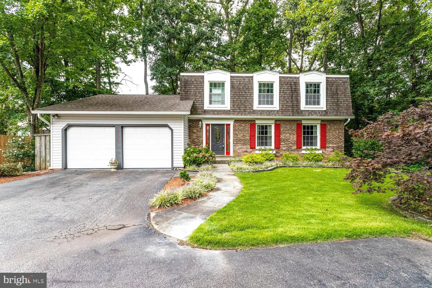 8928 Applecross Lane, Springfield, VA 22153