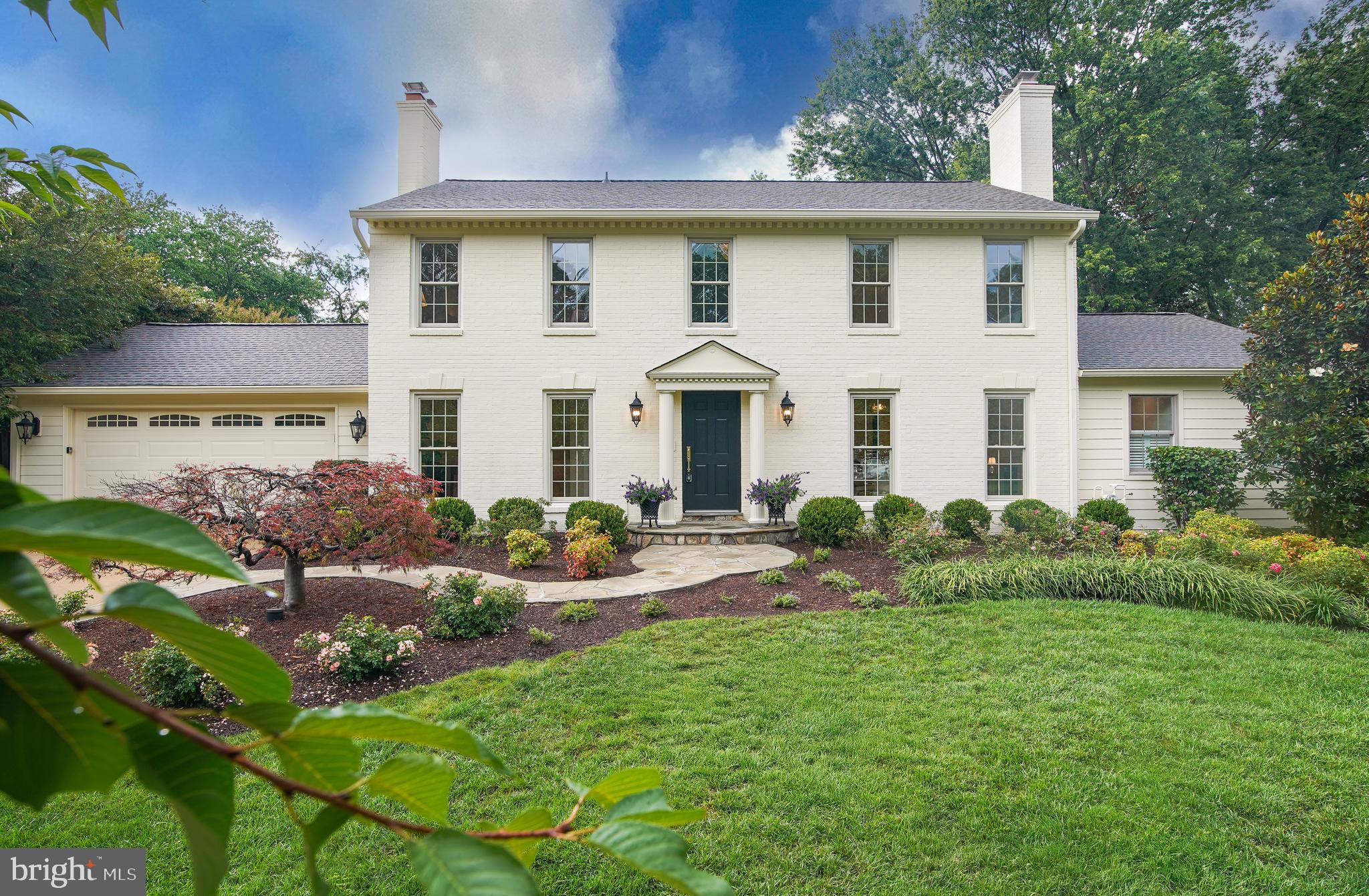 LAKEVALE ESTATES - Residential