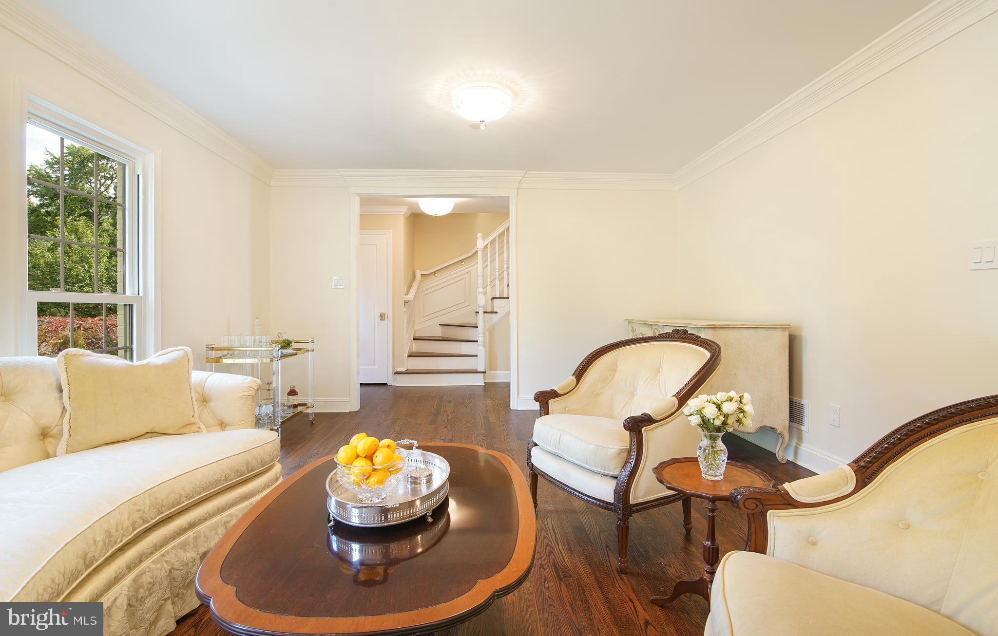 LAKEVALE ESTATES - Residential