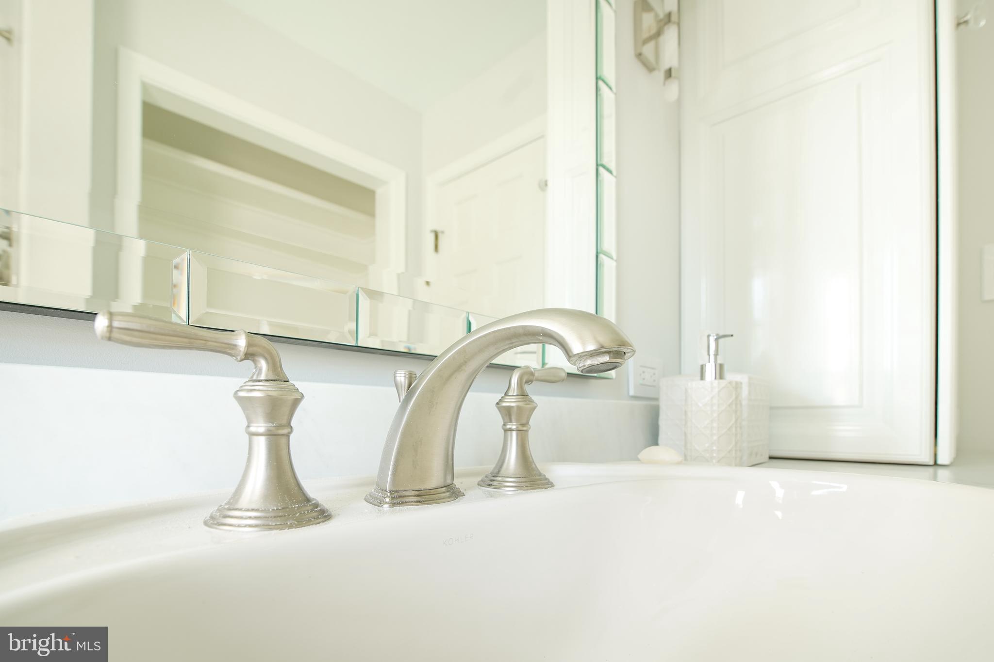 LAKEVALE ESTATES - Residential