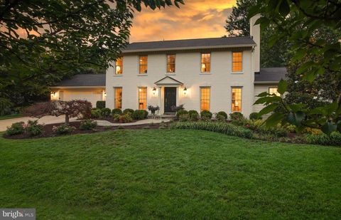 2504 W MEREDITH DRIVE VIENNA VA 22181