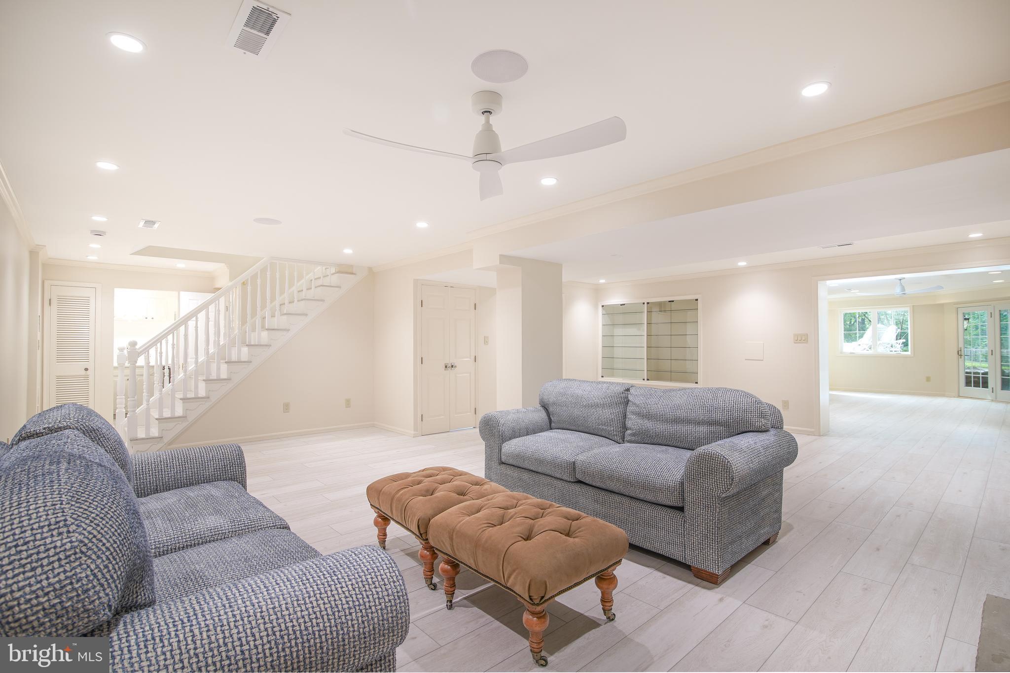 LAKEVALE ESTATES - Residential