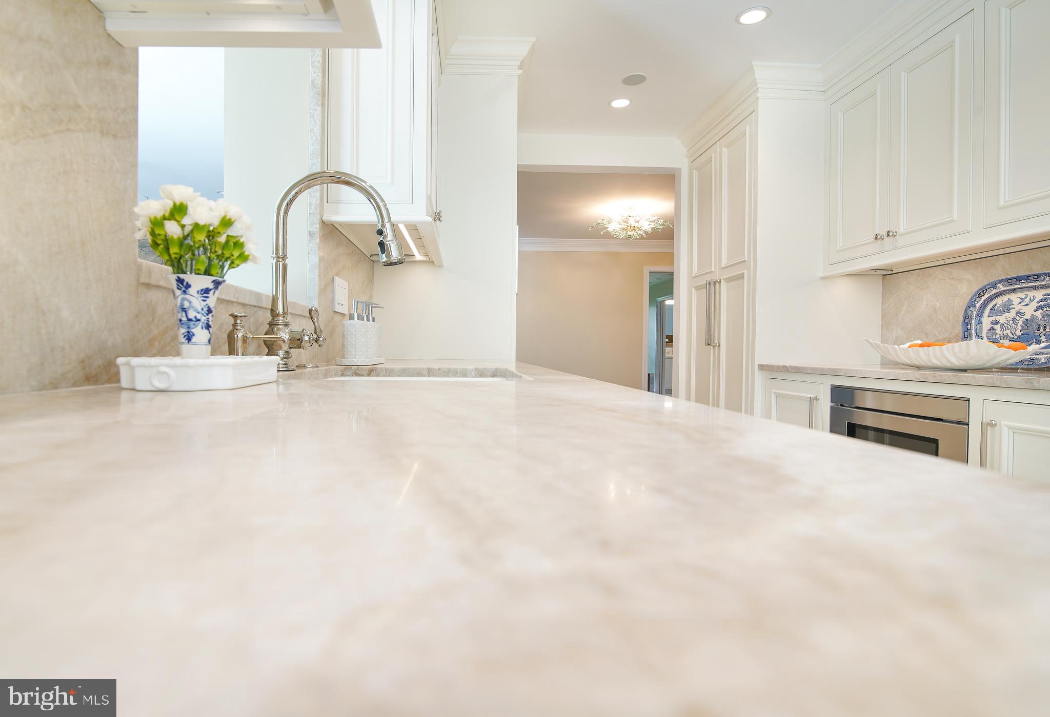 LAKEVALE ESTATES - Residential