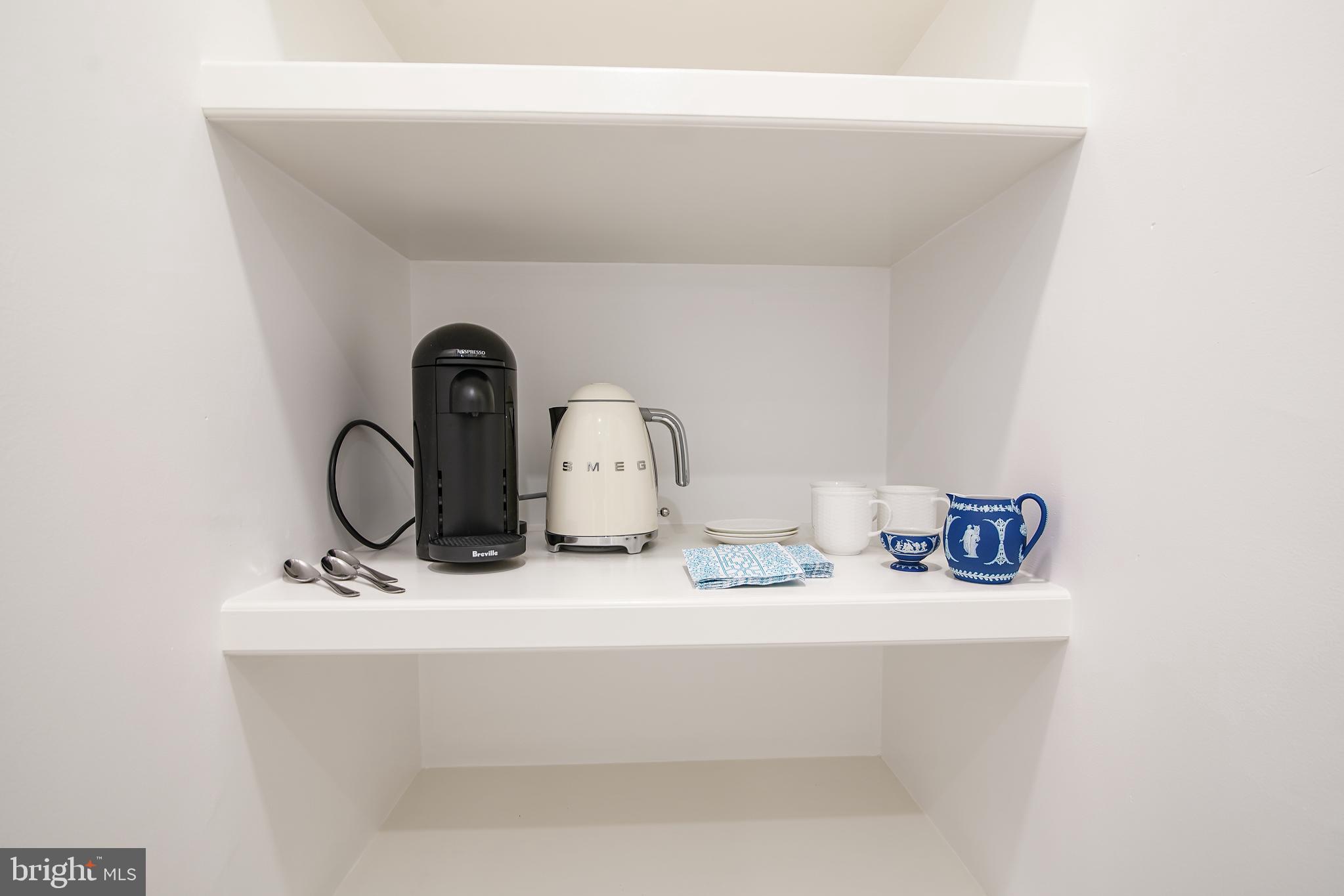 LAKEVALE ESTATES - Residential