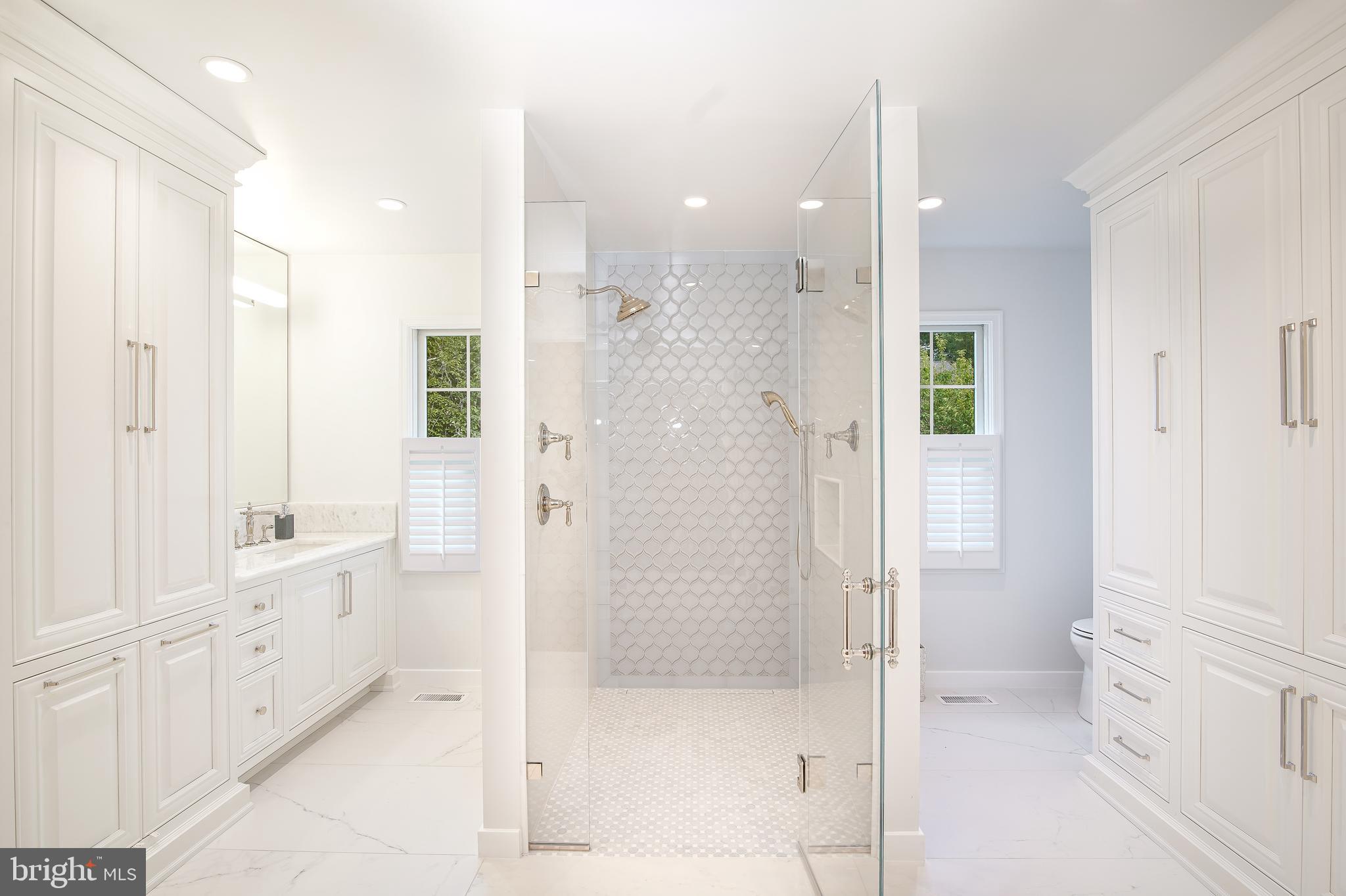 LAKEVALE ESTATES - Residential