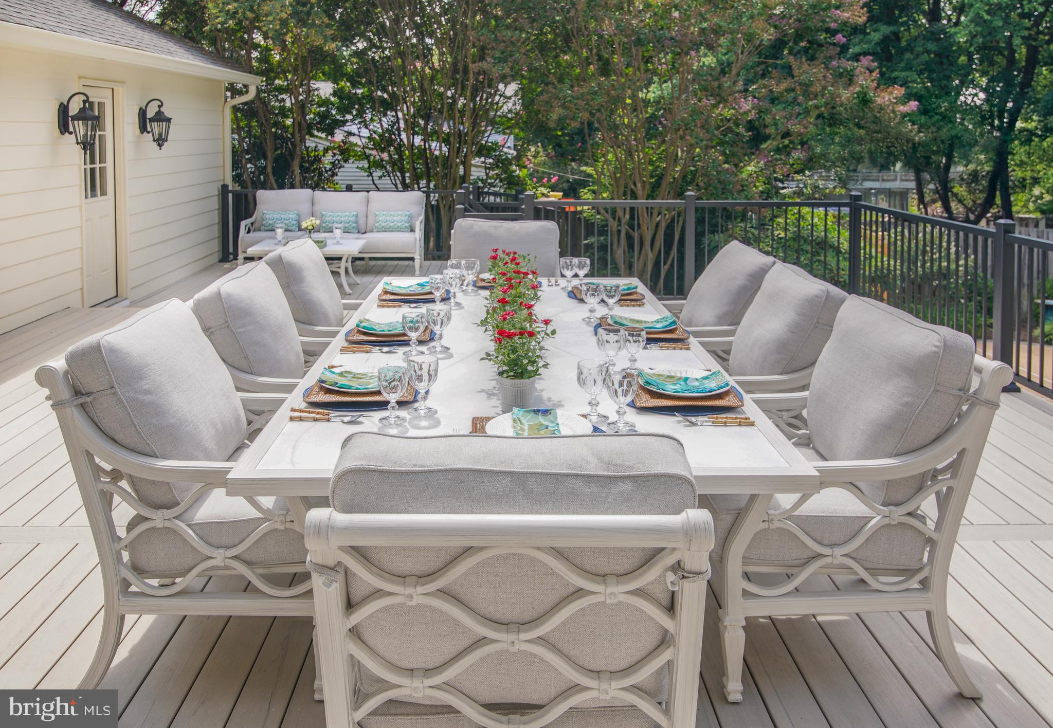 LAKEVALE ESTATES - Residential