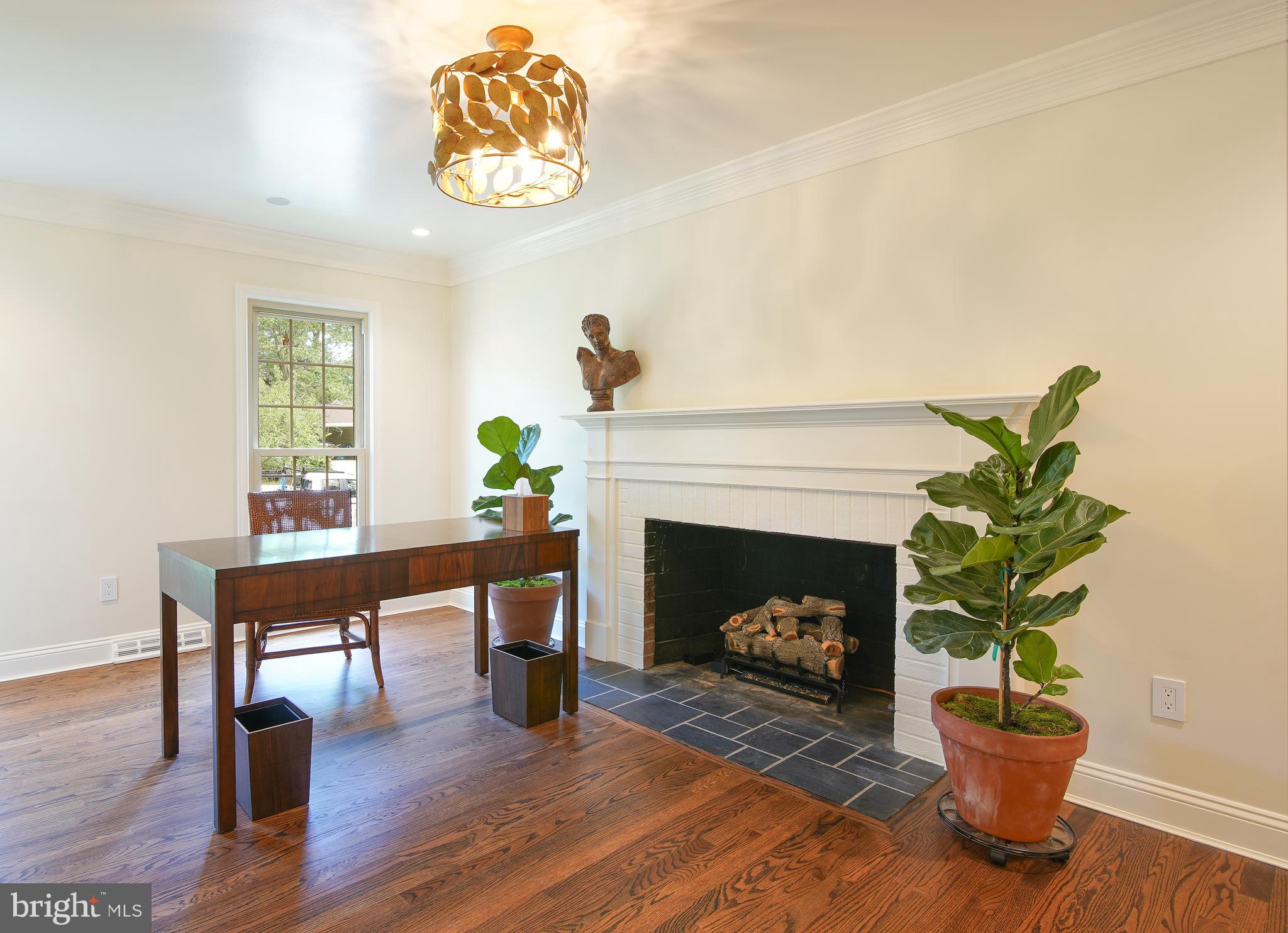 LAKEVALE ESTATES - Residential