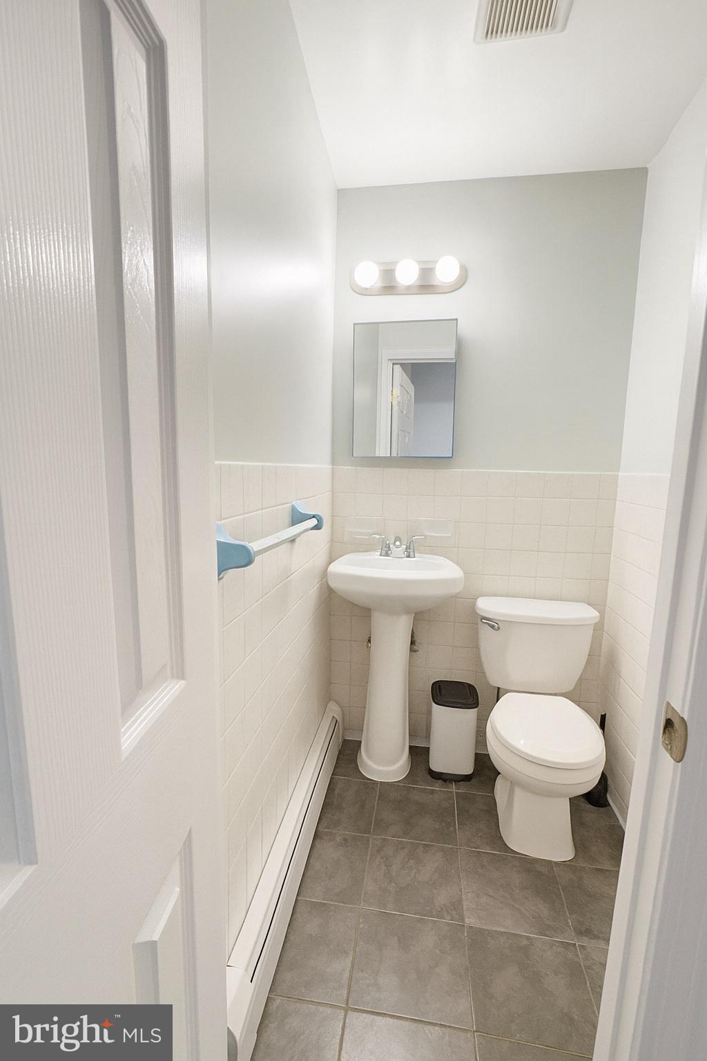 HUNTERS MILL ESTATES - Residential