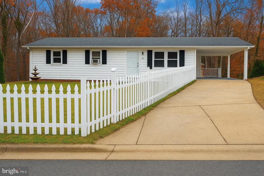 Welcome to this beautifully maintained and freshly painted home located at the end of a quiet street in a peaceful and secure neighborhood. Enjoy unmatched convenience with quick access to Exit 4 on I-495 North and just minutes from National Harbor, offering dining, shopping, and entertainment. This property combines comfort, privacy, and location—perfect for commuting or enjoying all the area has to offer. A must-see opportunity!