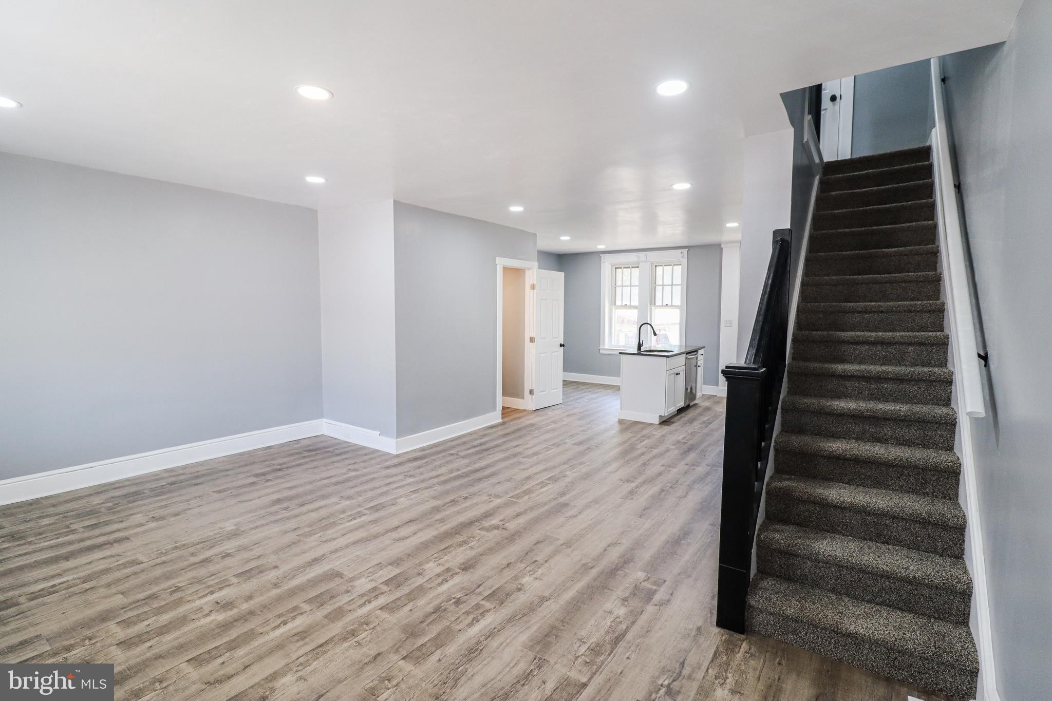 68 S ALBEMARLE STREET