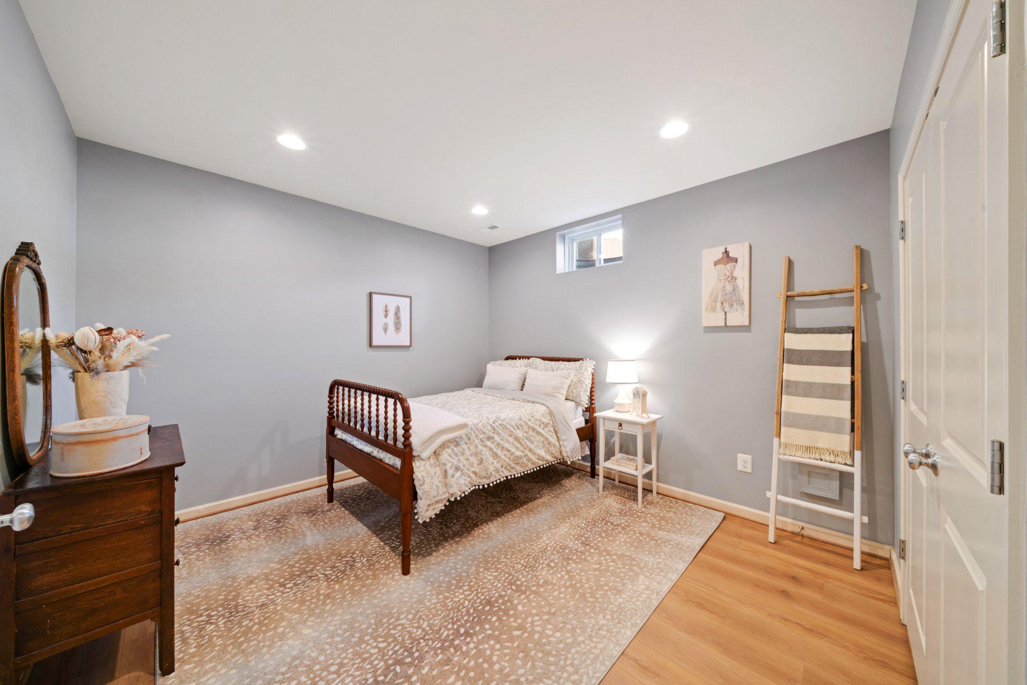 LANDSDALE - Residential