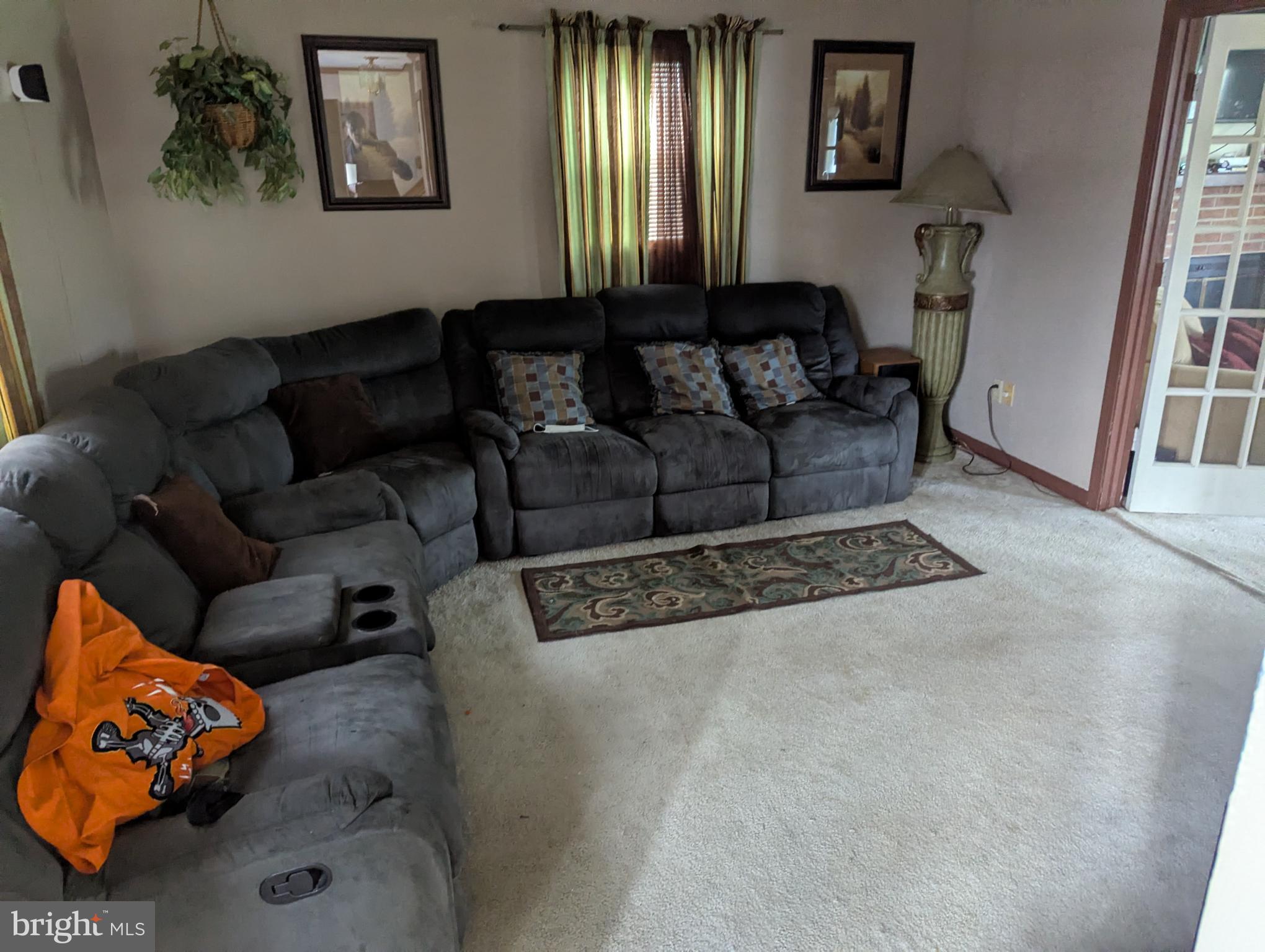 HIGHLAND MEADOWS - Residential