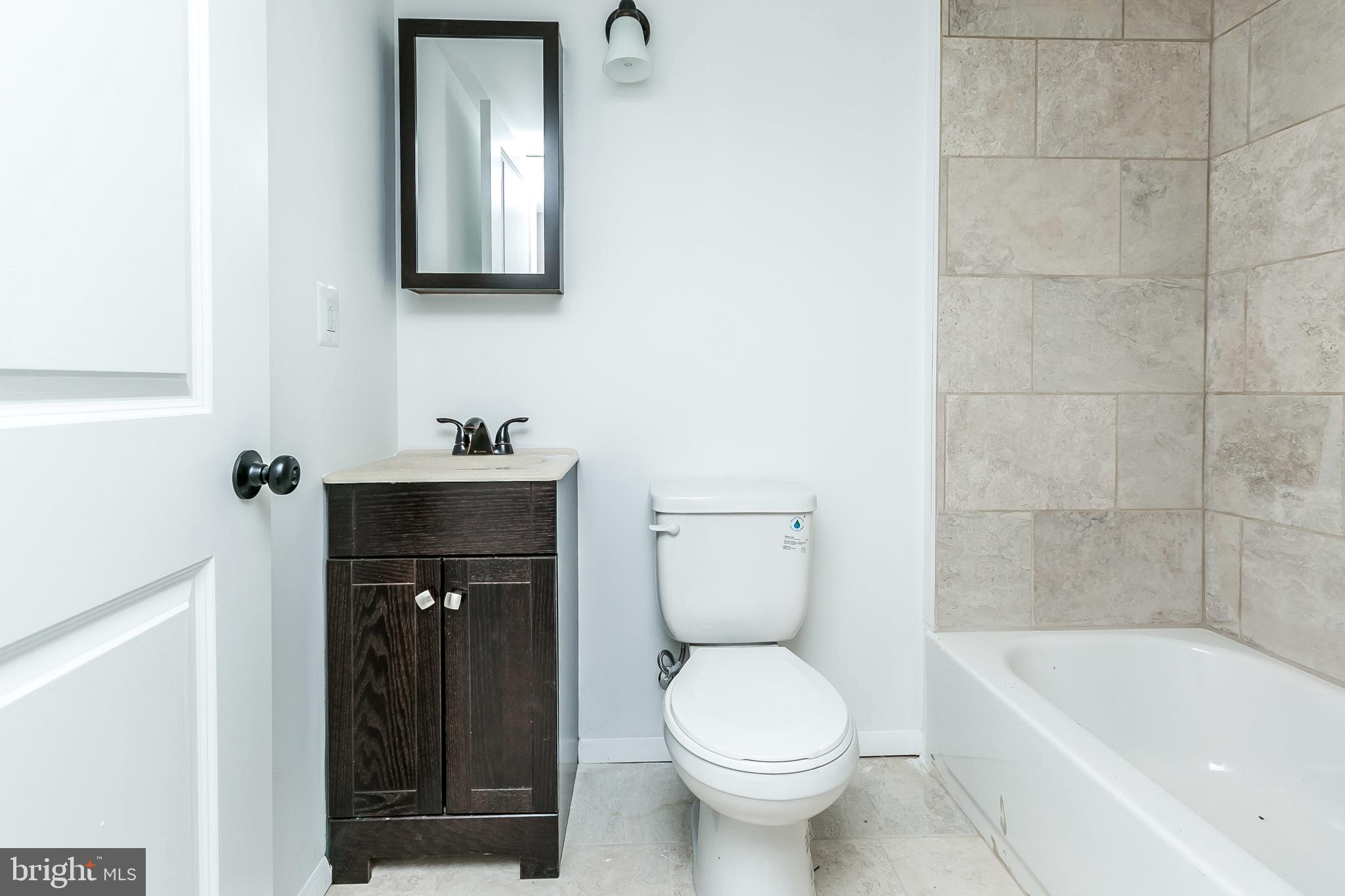 CARROLL-SOUTH HILTON - Residential Lease