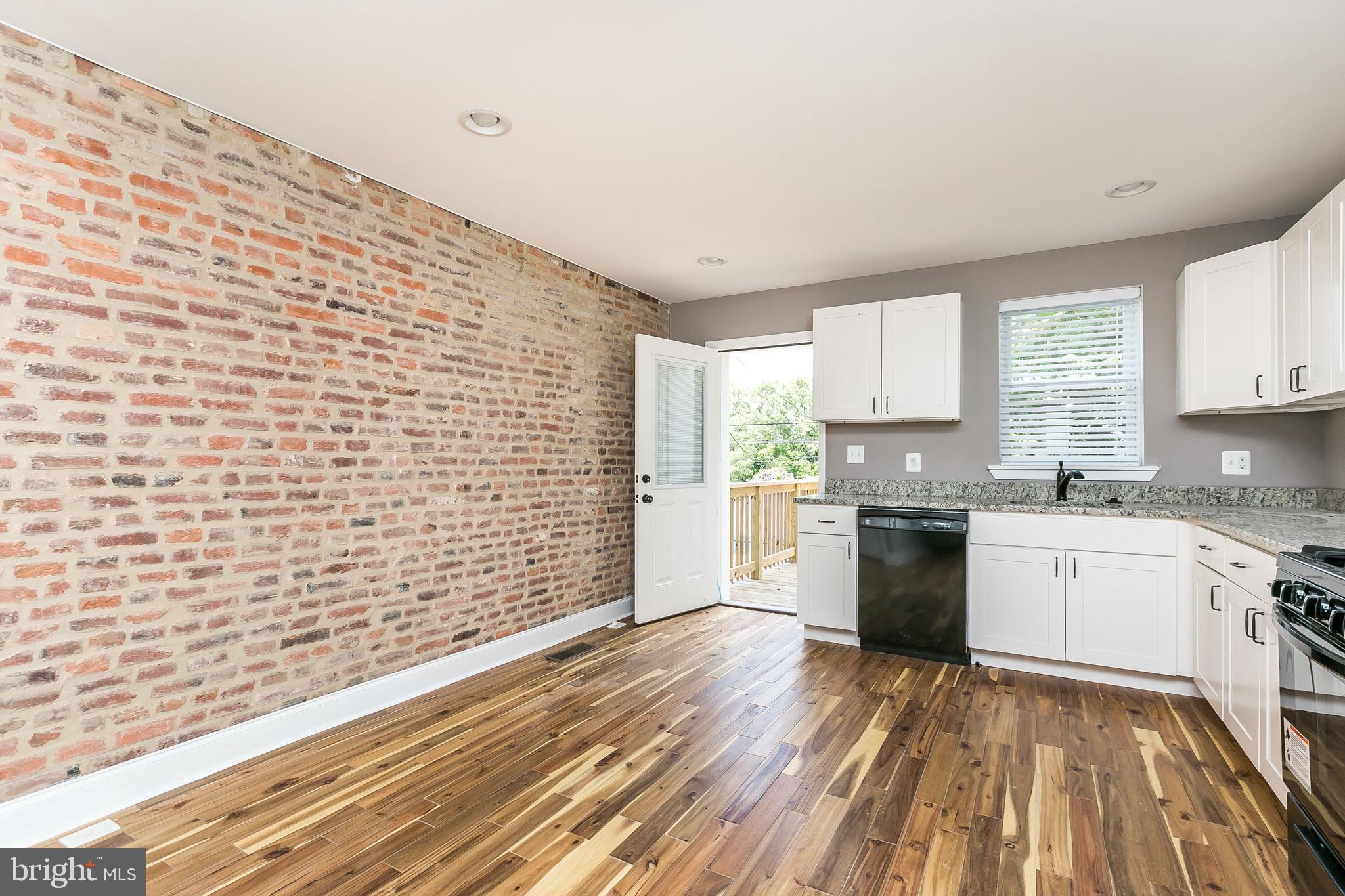 CARROLL-SOUTH HILTON - Residential Lease