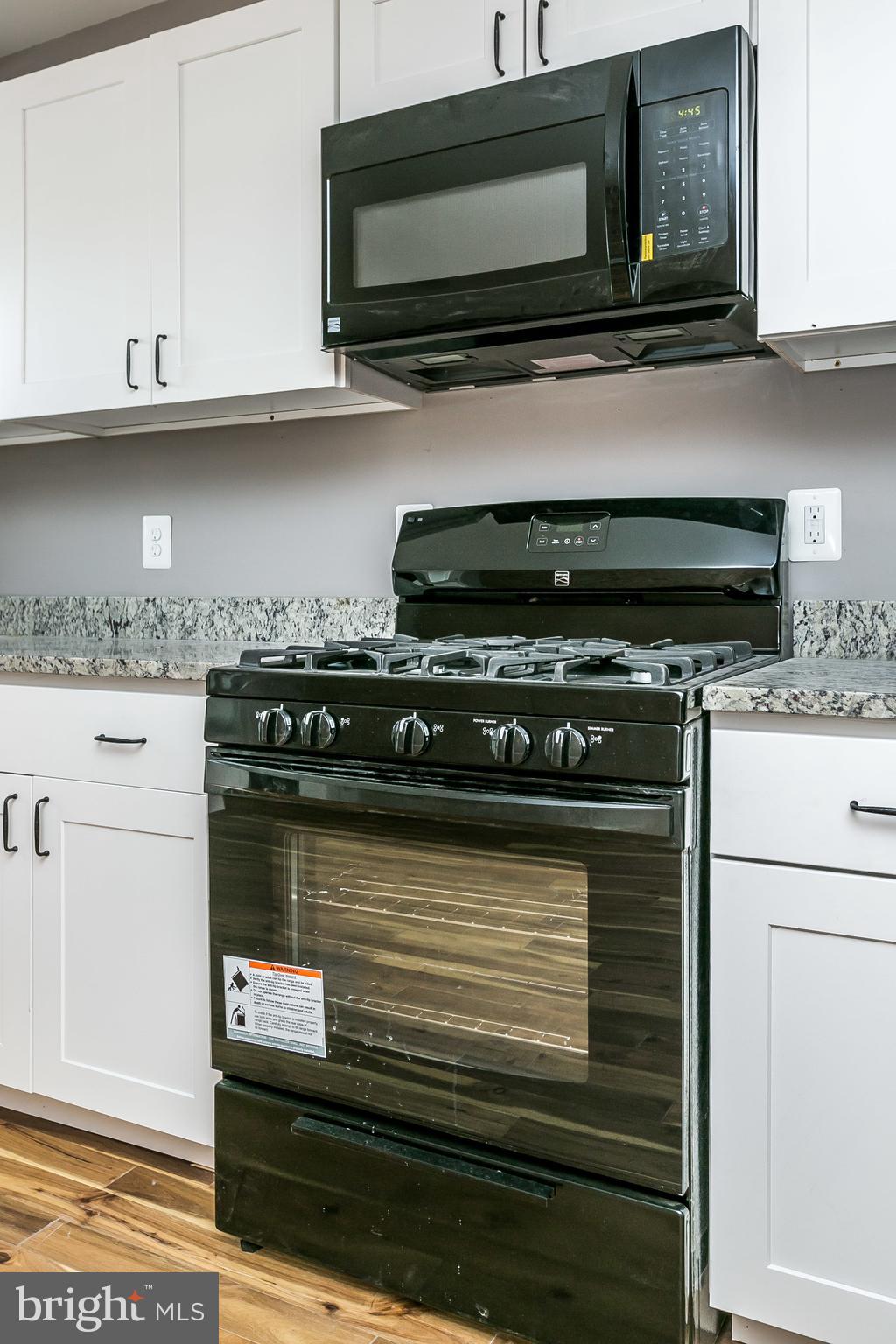 CARROLL-SOUTH HILTON - Residential Lease