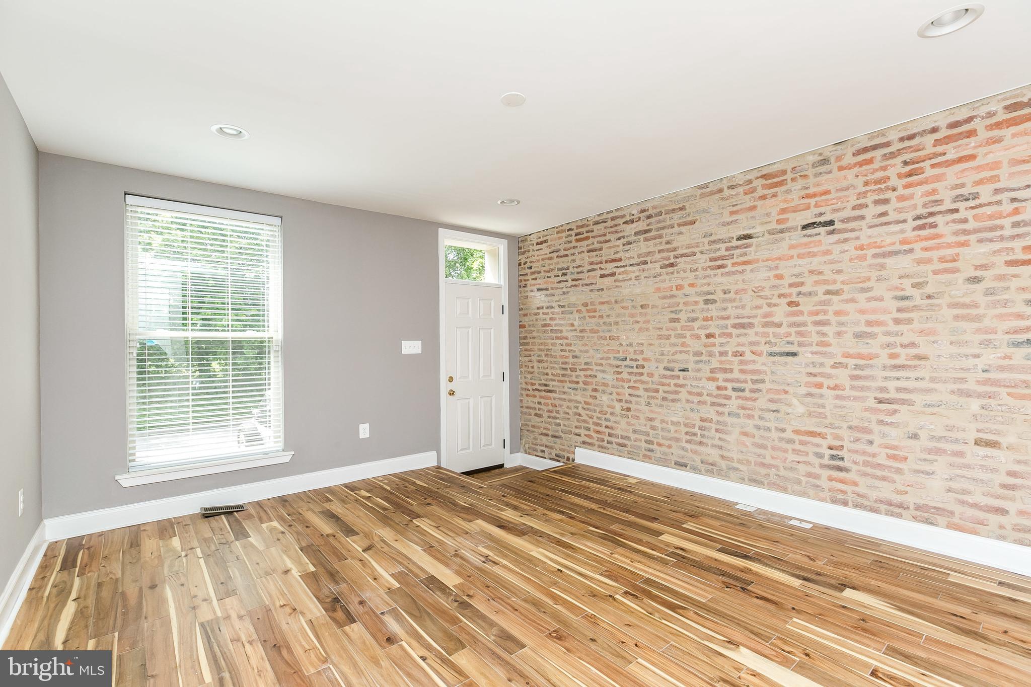 CARROLL-SOUTH HILTON - Residential Lease