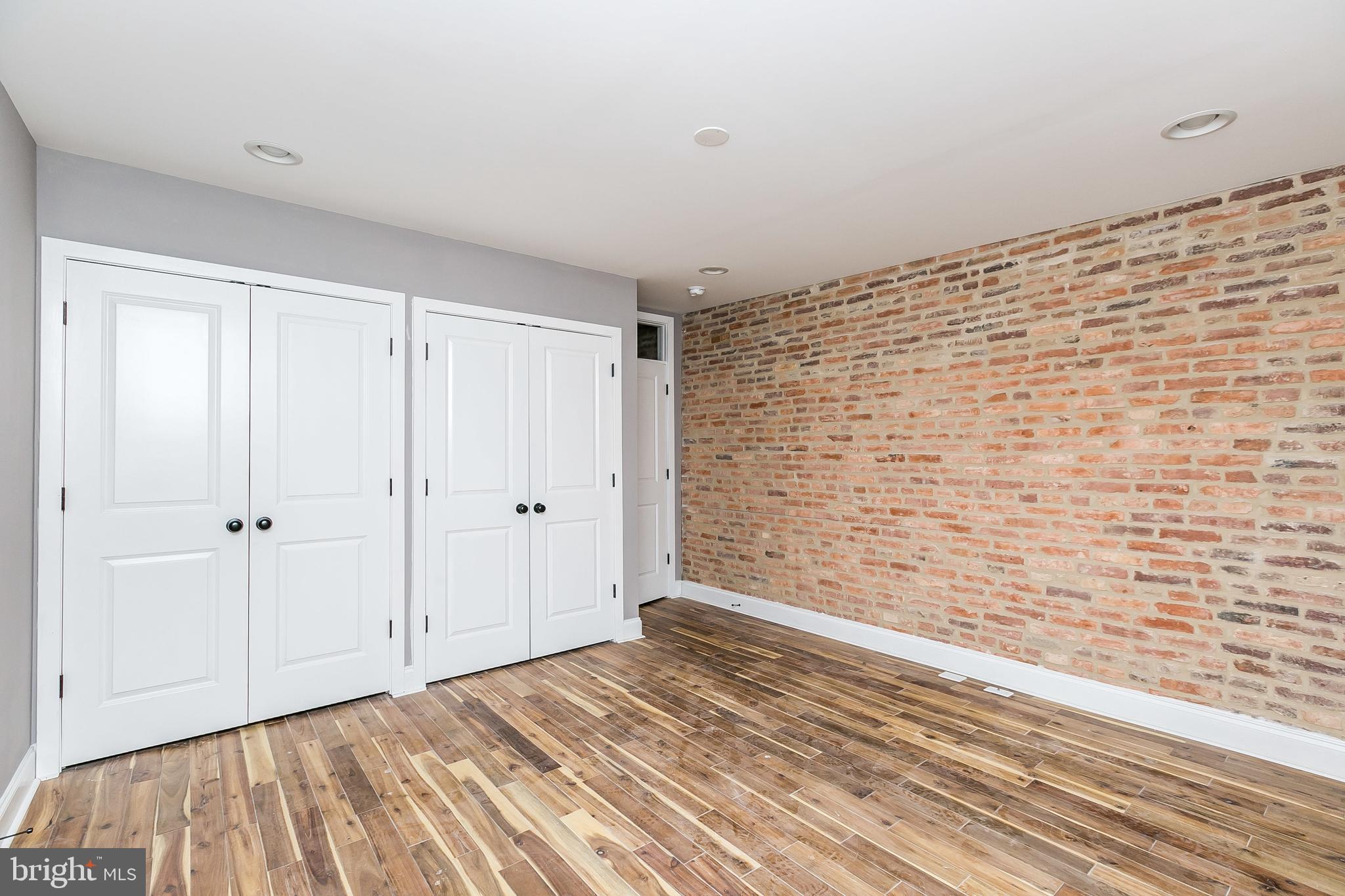 CARROLL-SOUTH HILTON - Residential Lease