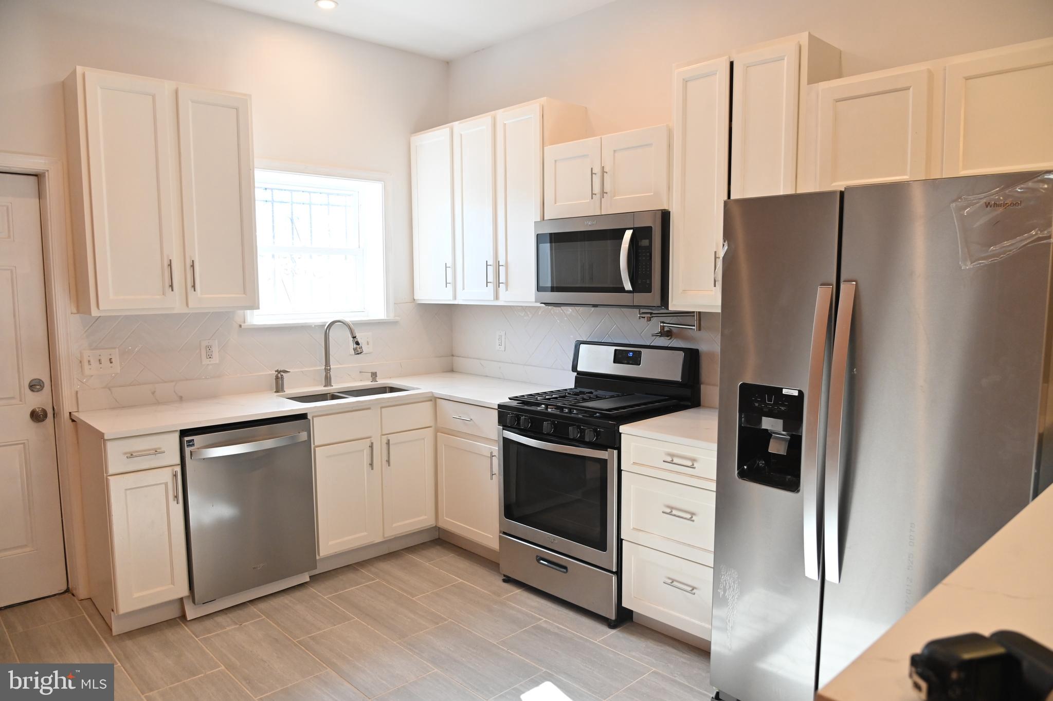 BARCLAY - GREENMOUNT - Residential