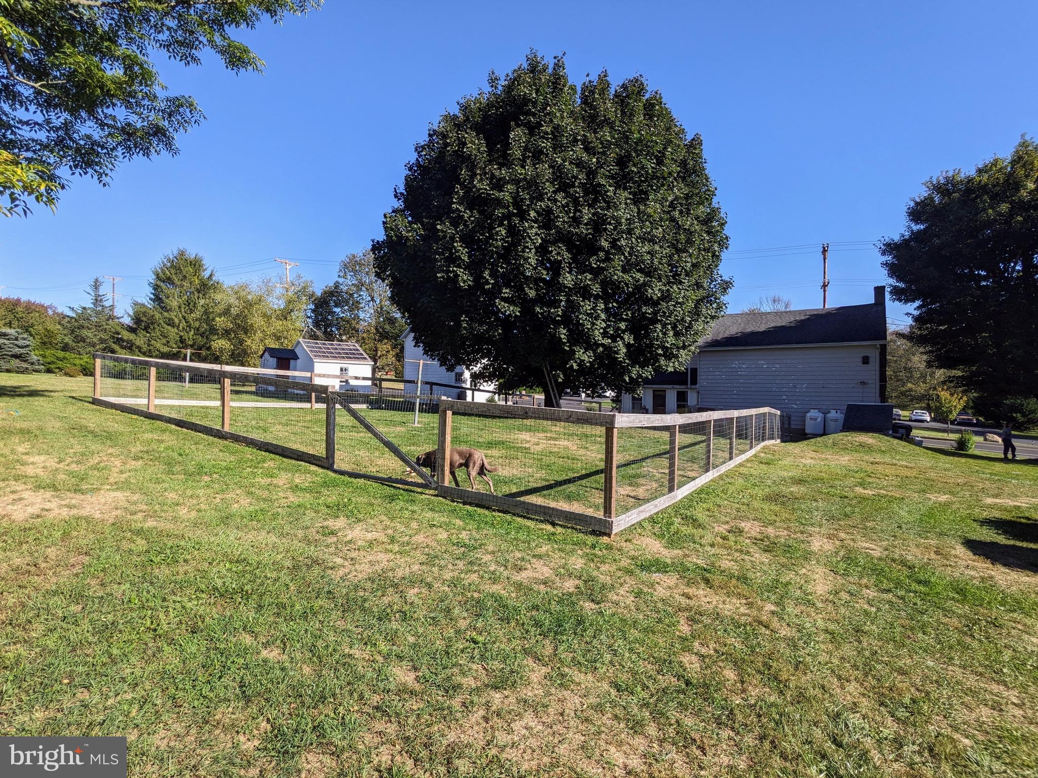 1588 BUSHKILL CENTER ROAD