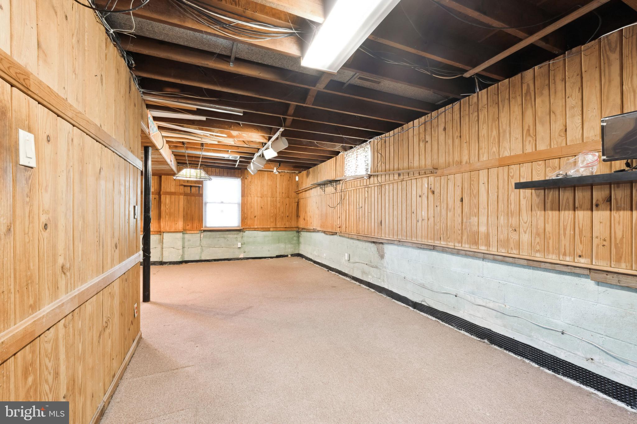 EAST RIVERDALE - Residential