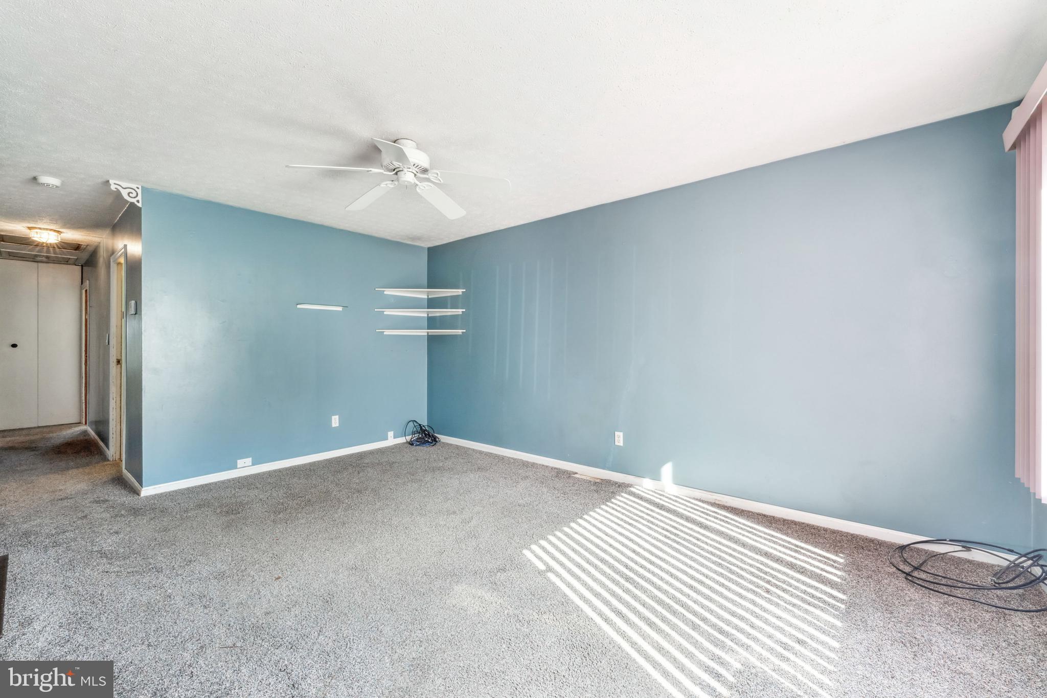 EAST RIVERDALE - Residential