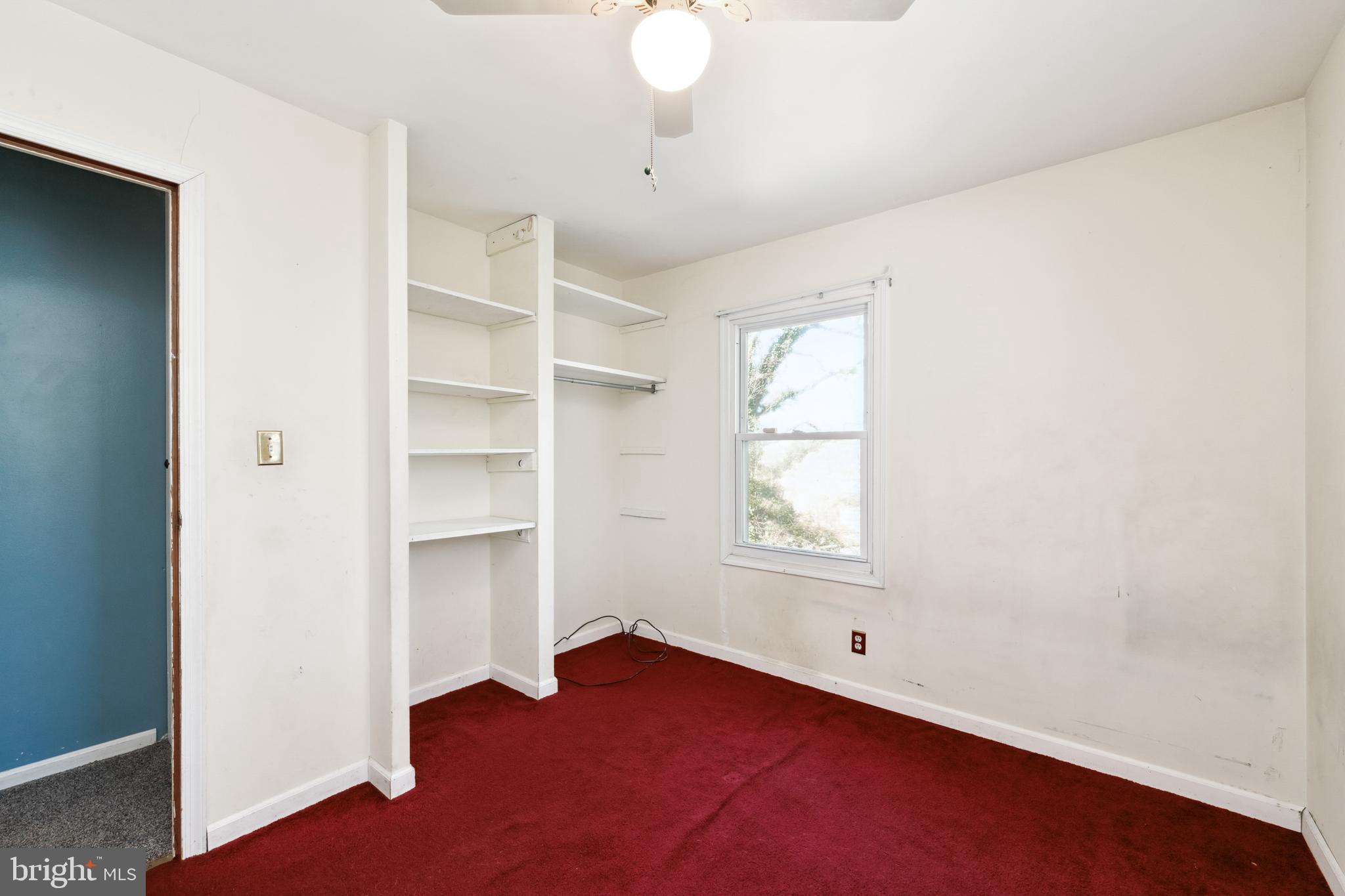 EAST RIVERDALE - Residential