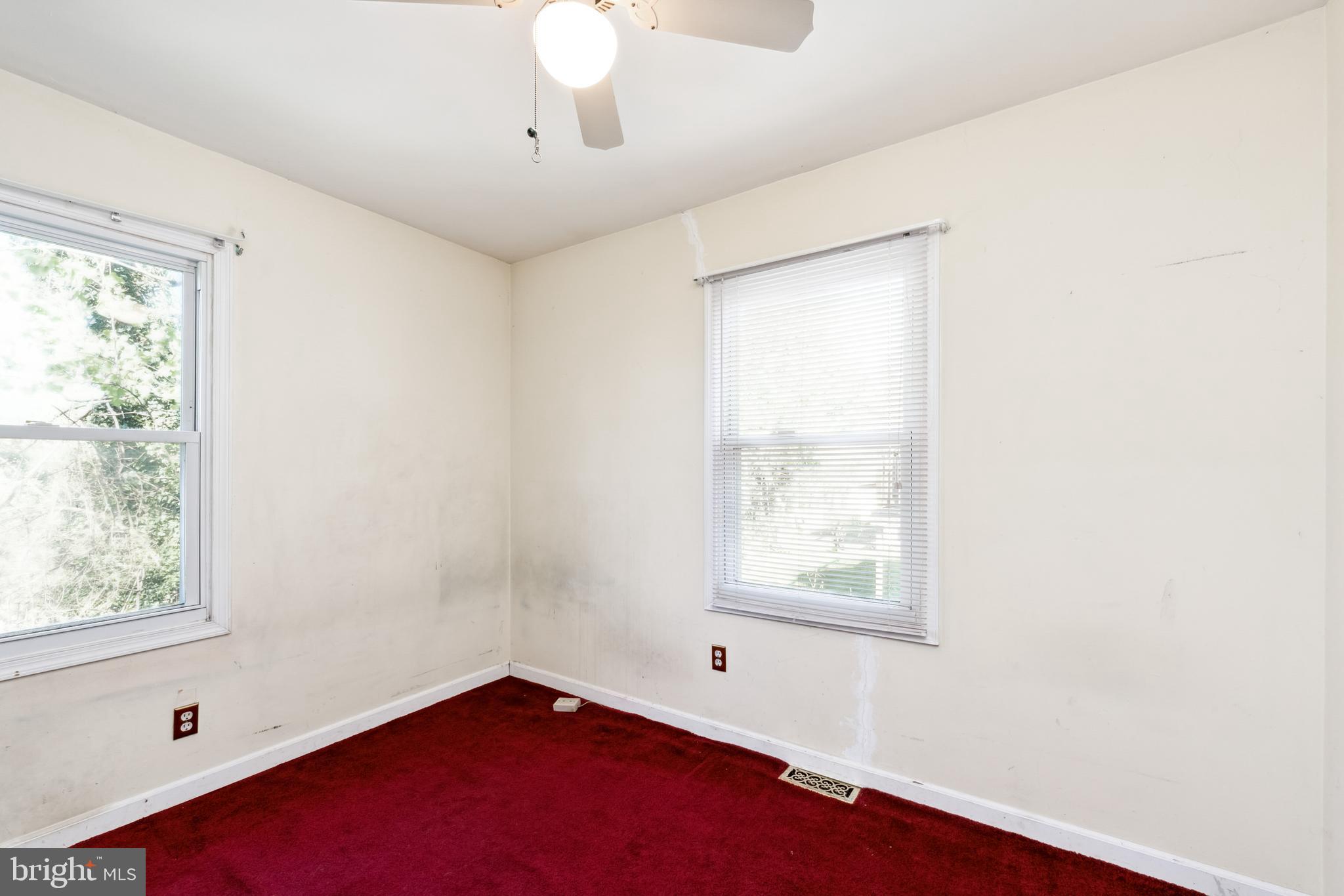 EAST RIVERDALE - Residential