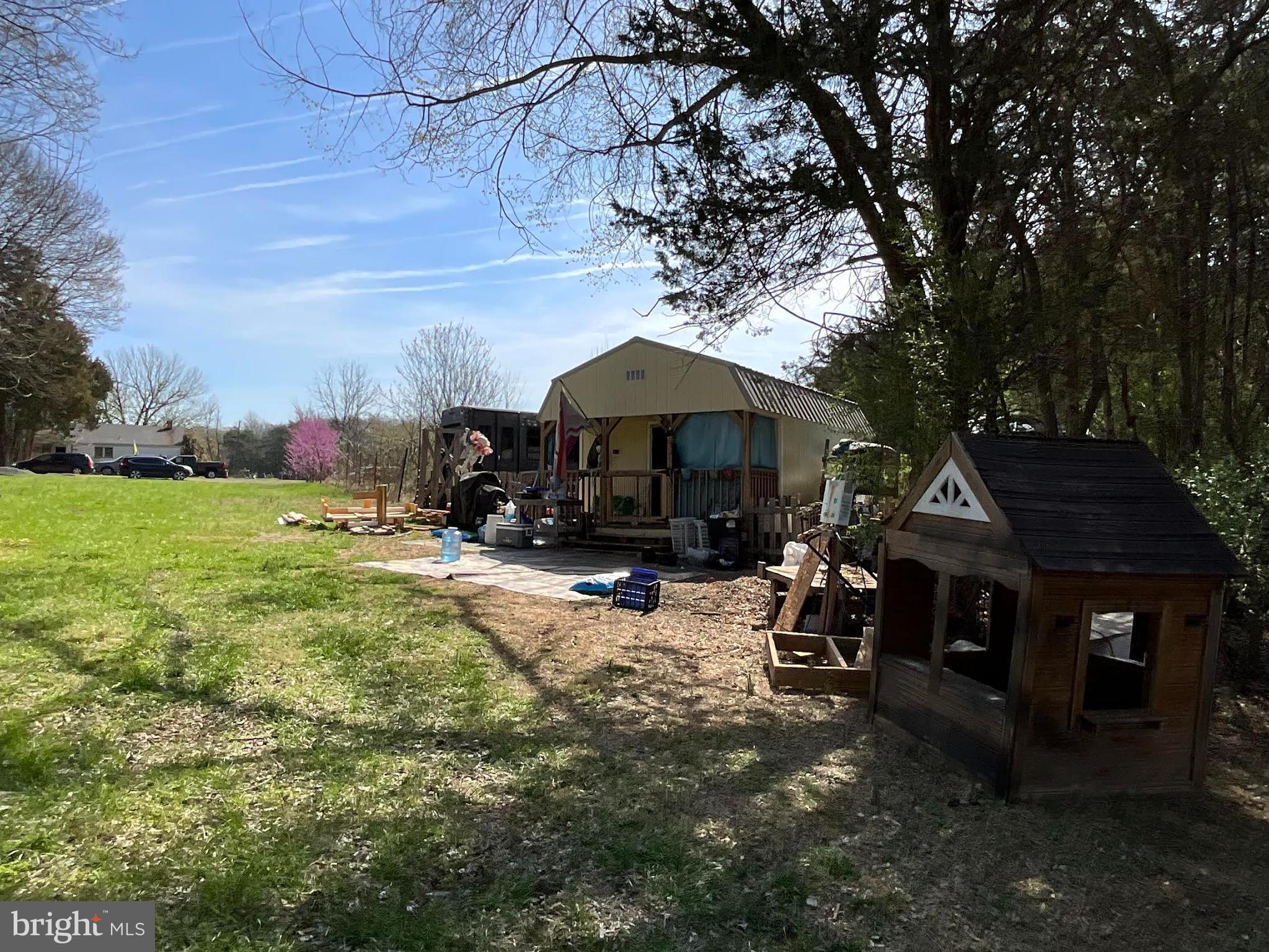 ELKWOOD - Residential