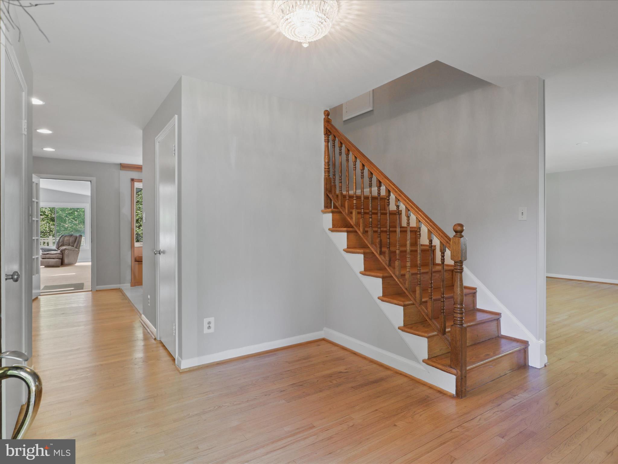 MANTUA HILLS - Residential