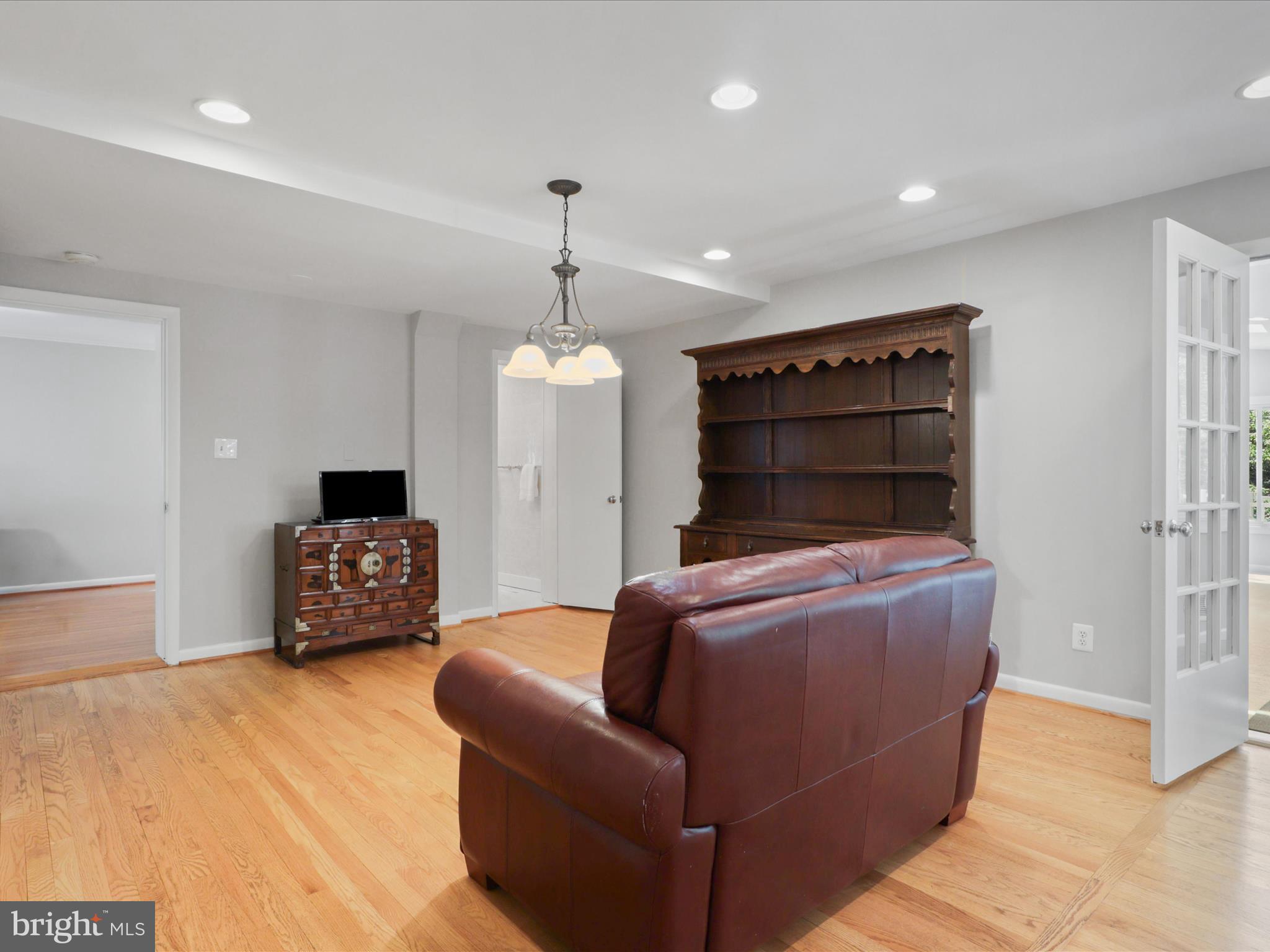 MANTUA HILLS - Residential