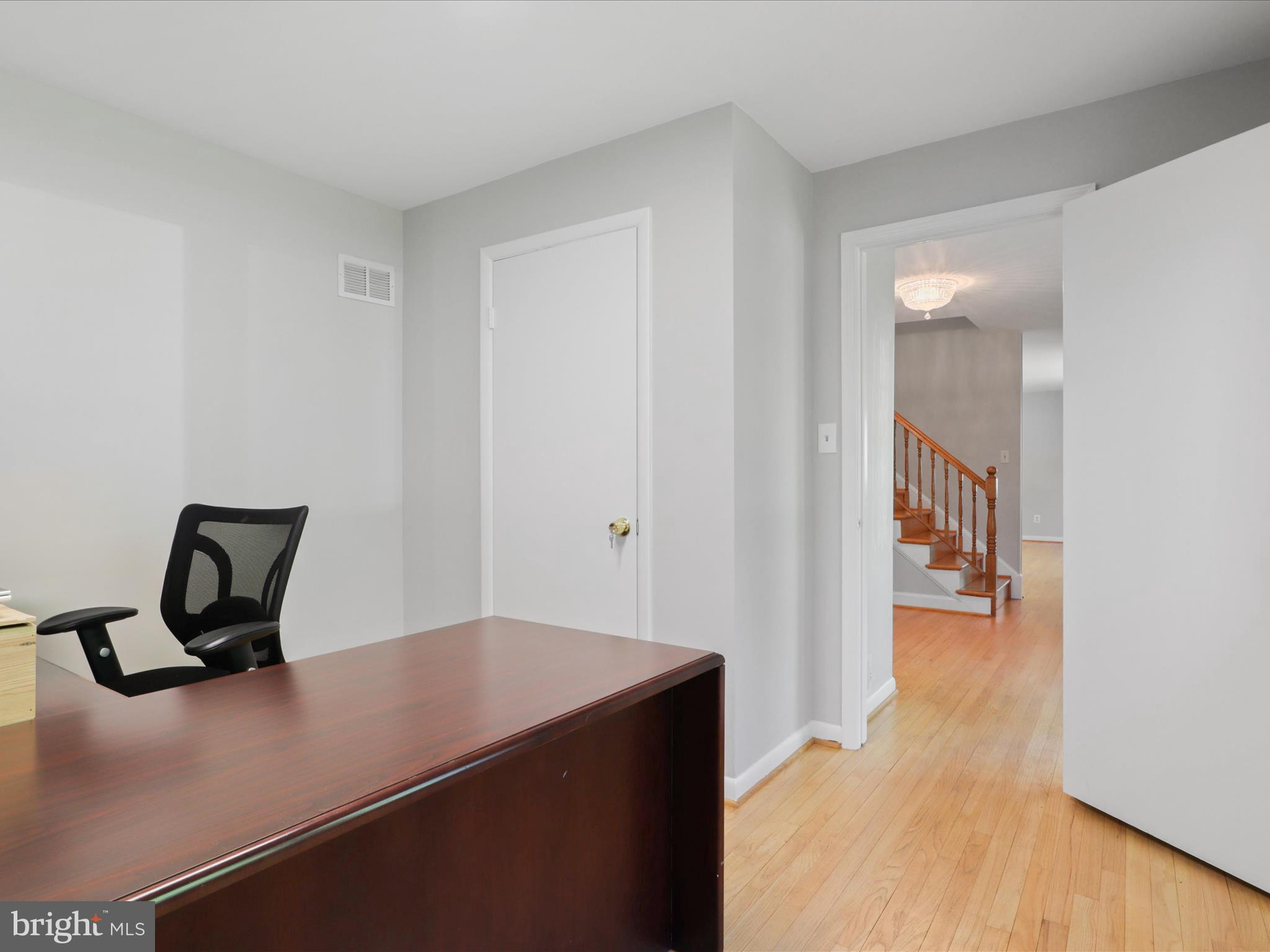 MANTUA HILLS - Residential