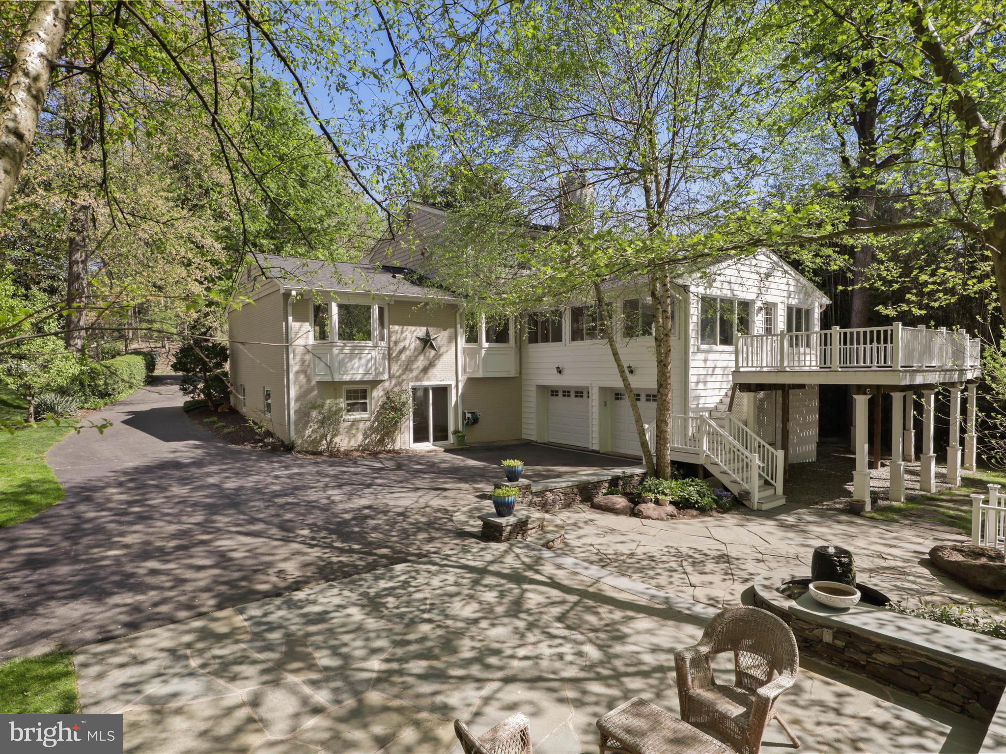 MANTUA HILLS - Residential