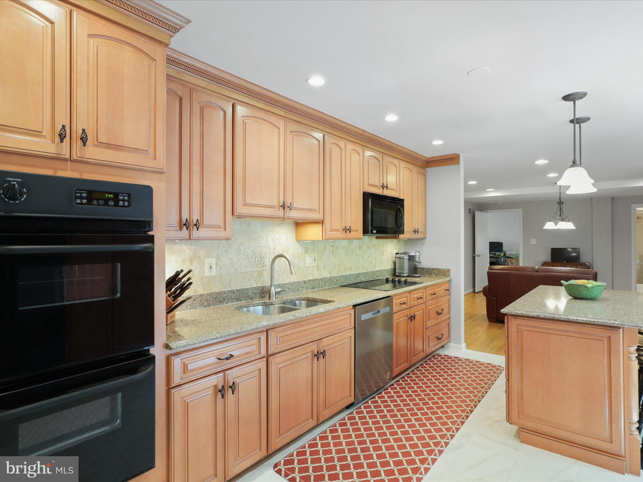 MANTUA HILLS - Residential