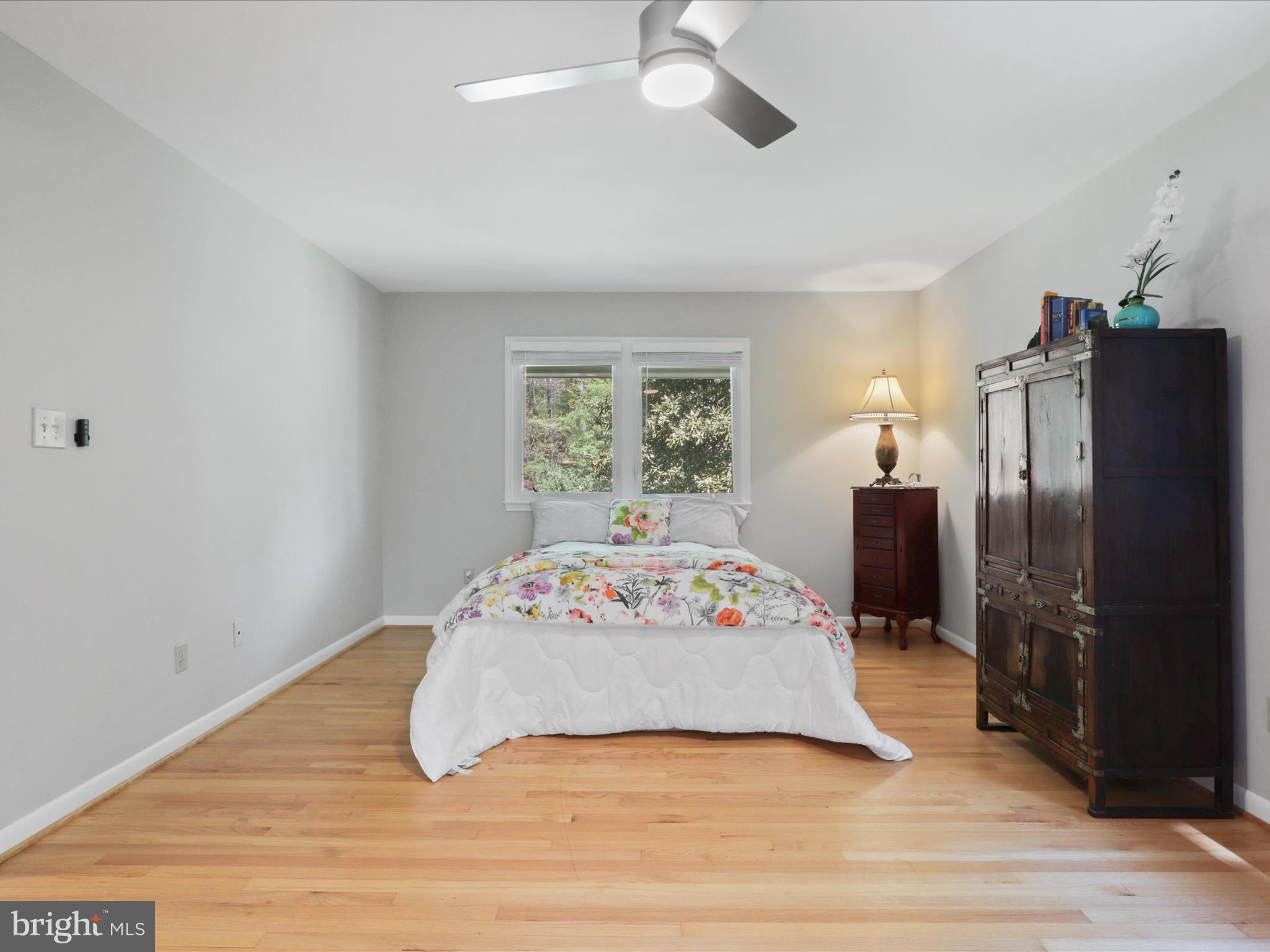 MANTUA HILLS - Residential