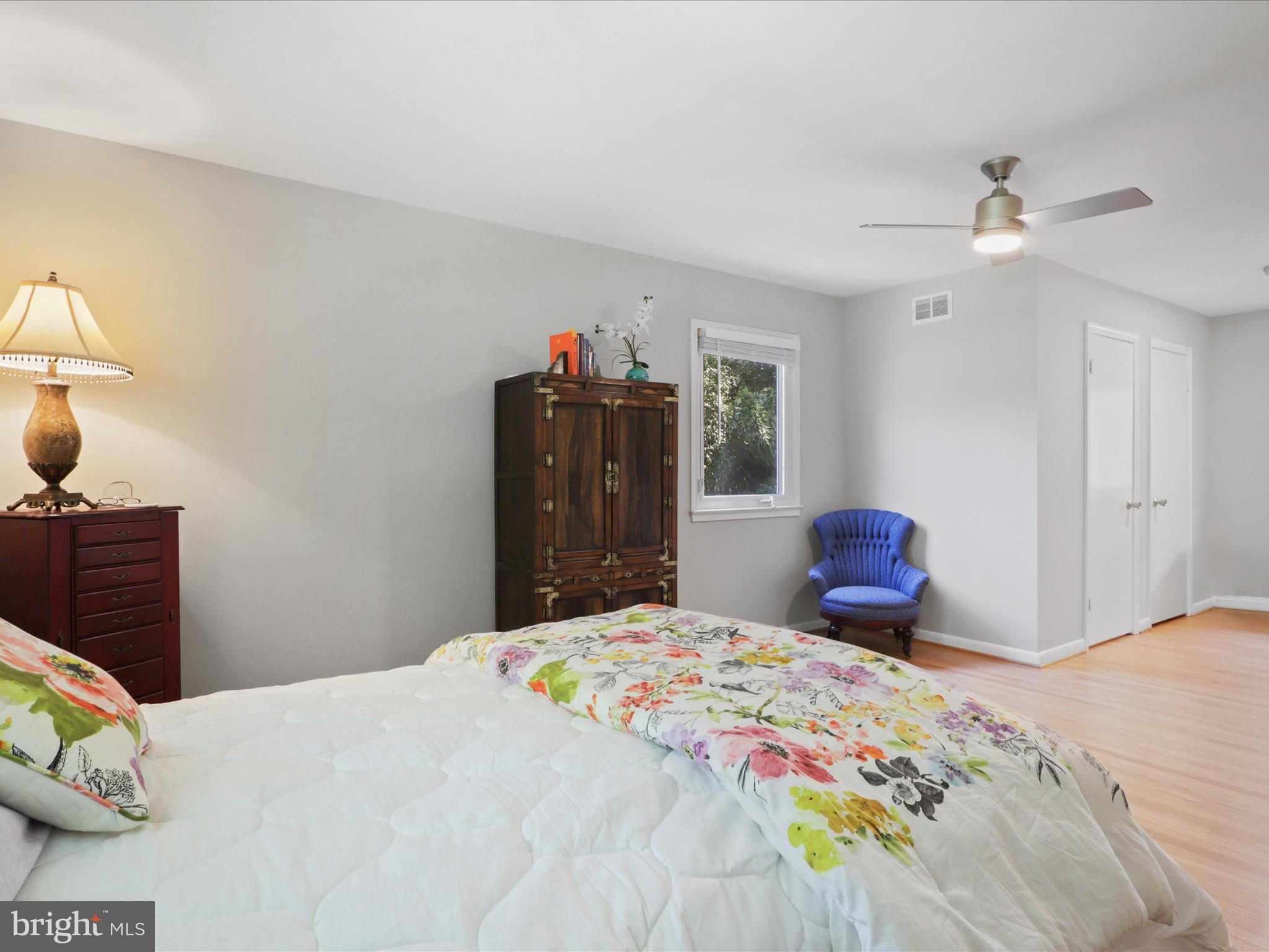 MANTUA HILLS - Residential