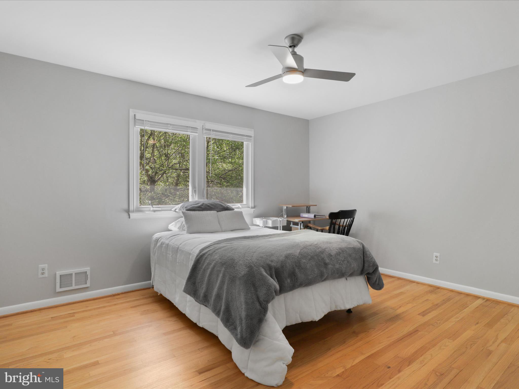 MANTUA HILLS - Residential