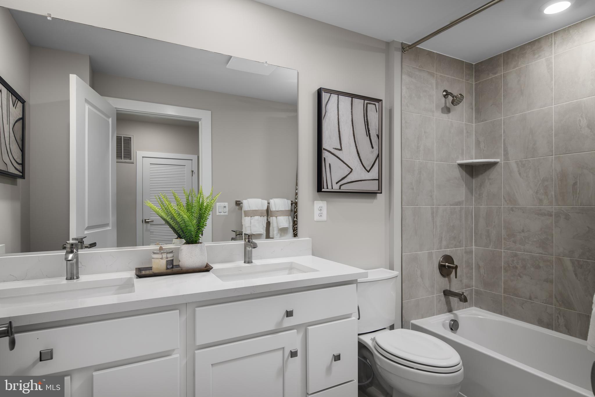 ASHBURN STATION - Residential