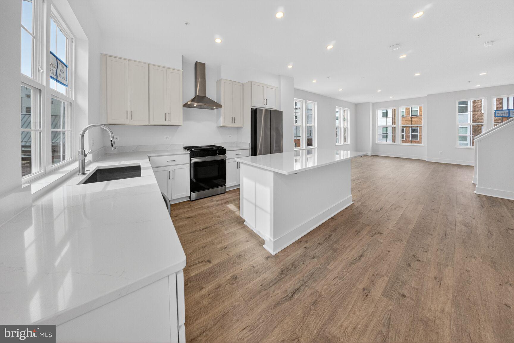 FARMSTEAD DISTRICT - Residential